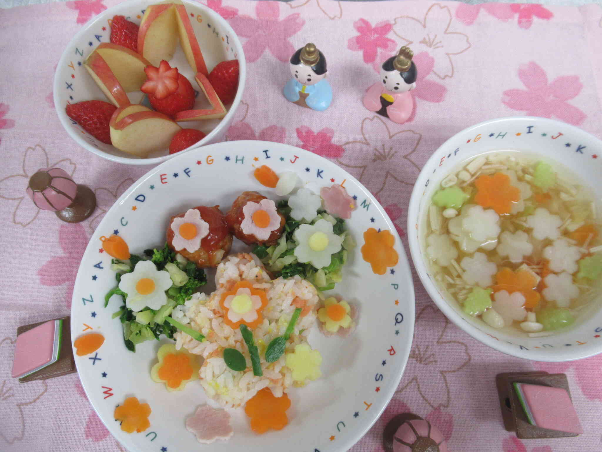 「ひなまつりランチ」