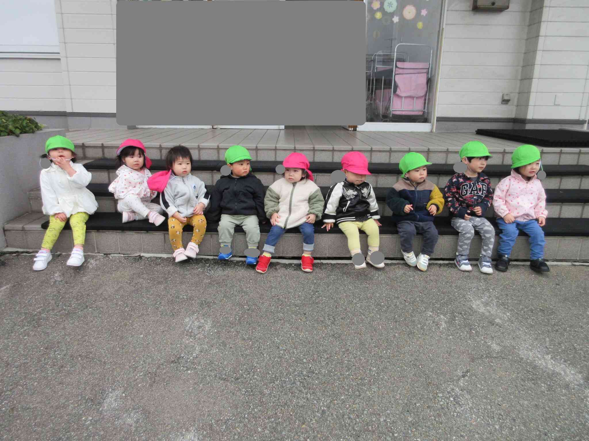 新しい帽子(1.2歳児)