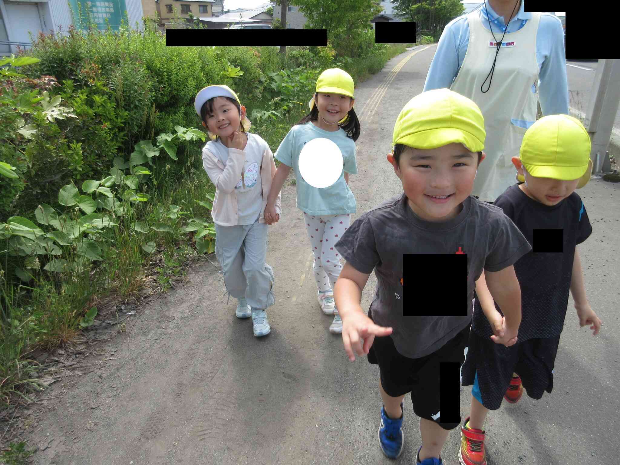地域に根付いた園を目指す(5月)①～買い物～(きりん組)