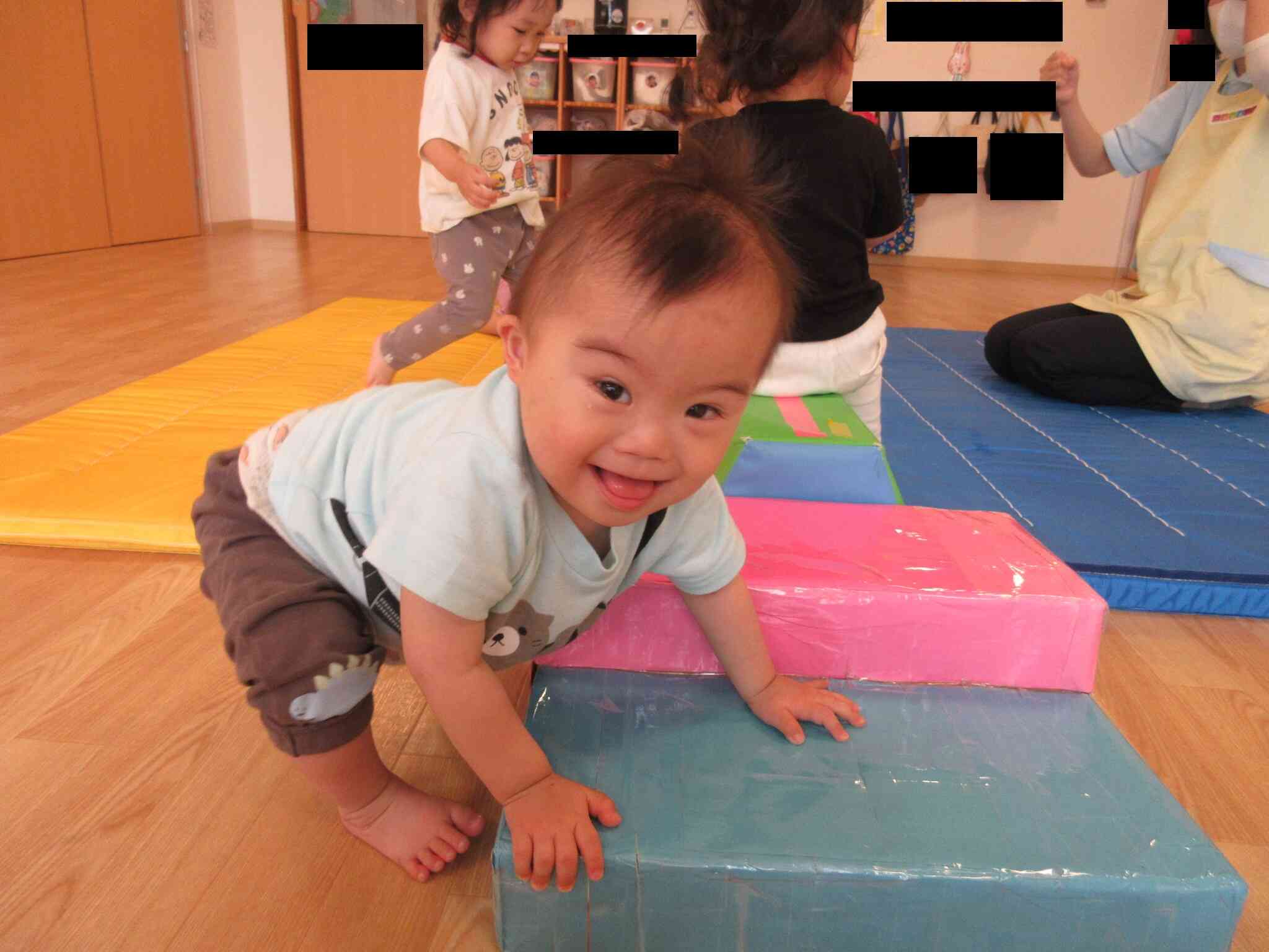 みんなで一緒に!？(1歳児)｜ニチイキッズ秋田ひろおもて保育園｜ニチイ
