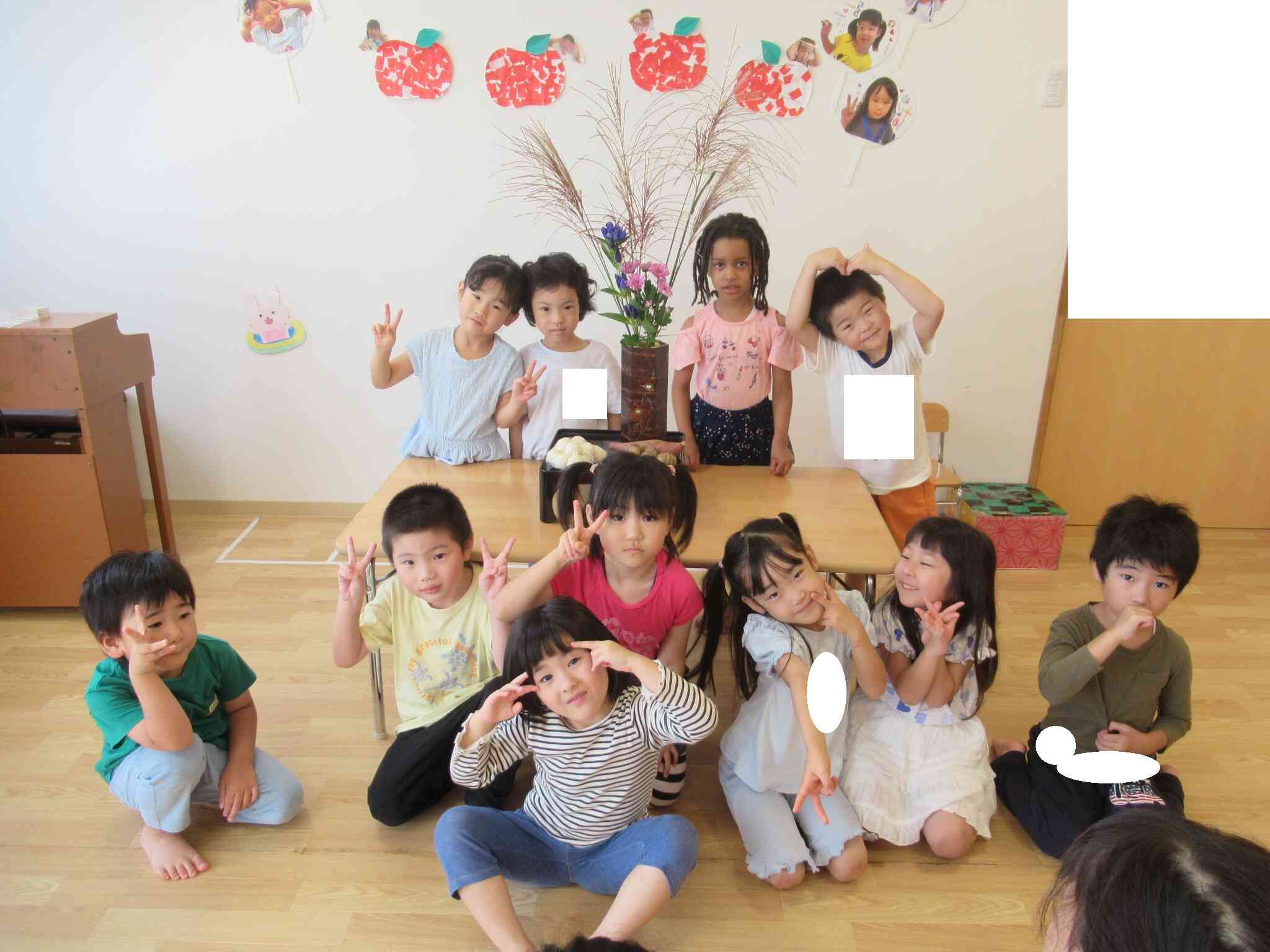 お団子に興味を持っていました