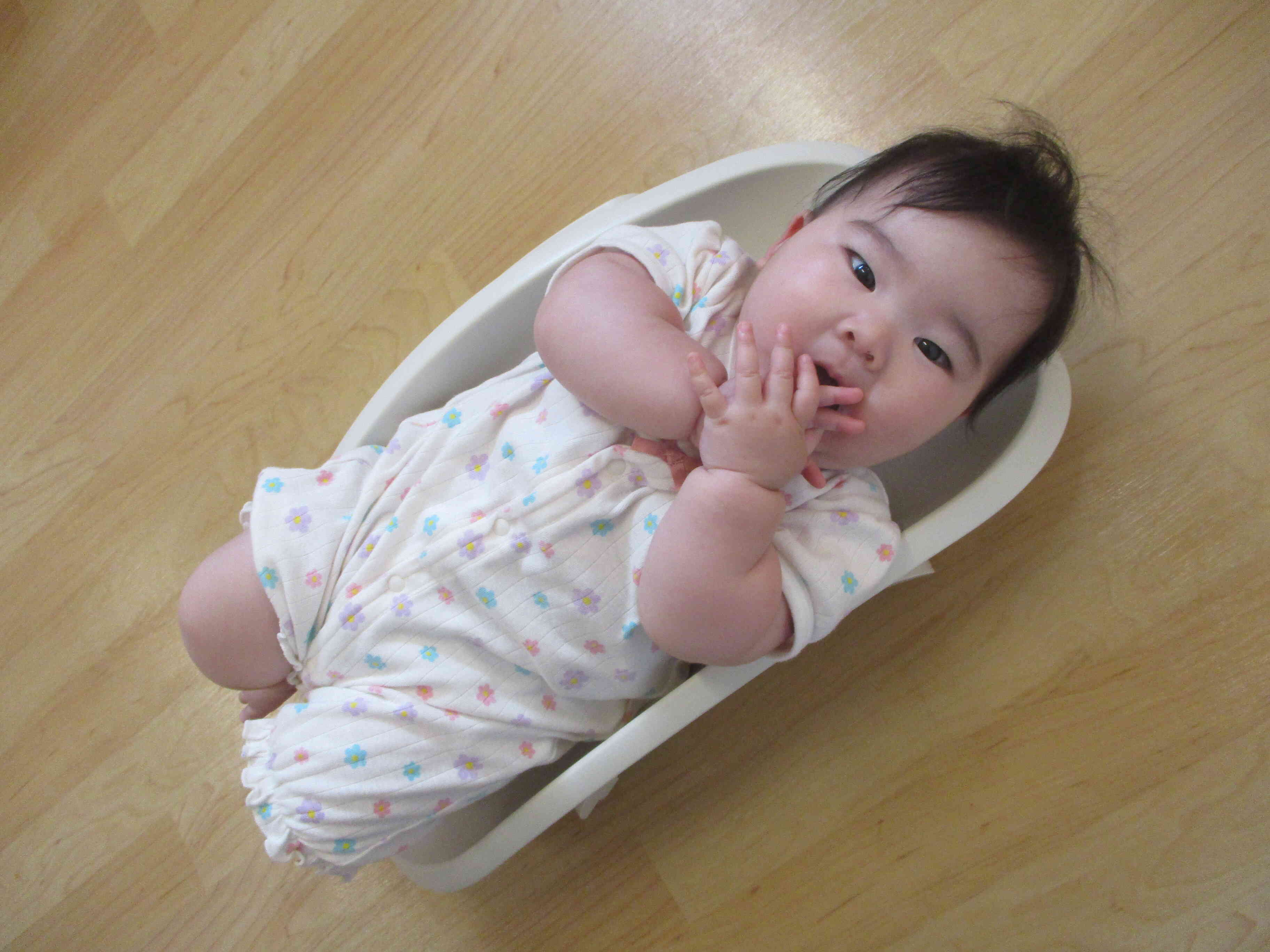 ０歳児ひよこ組さん☆