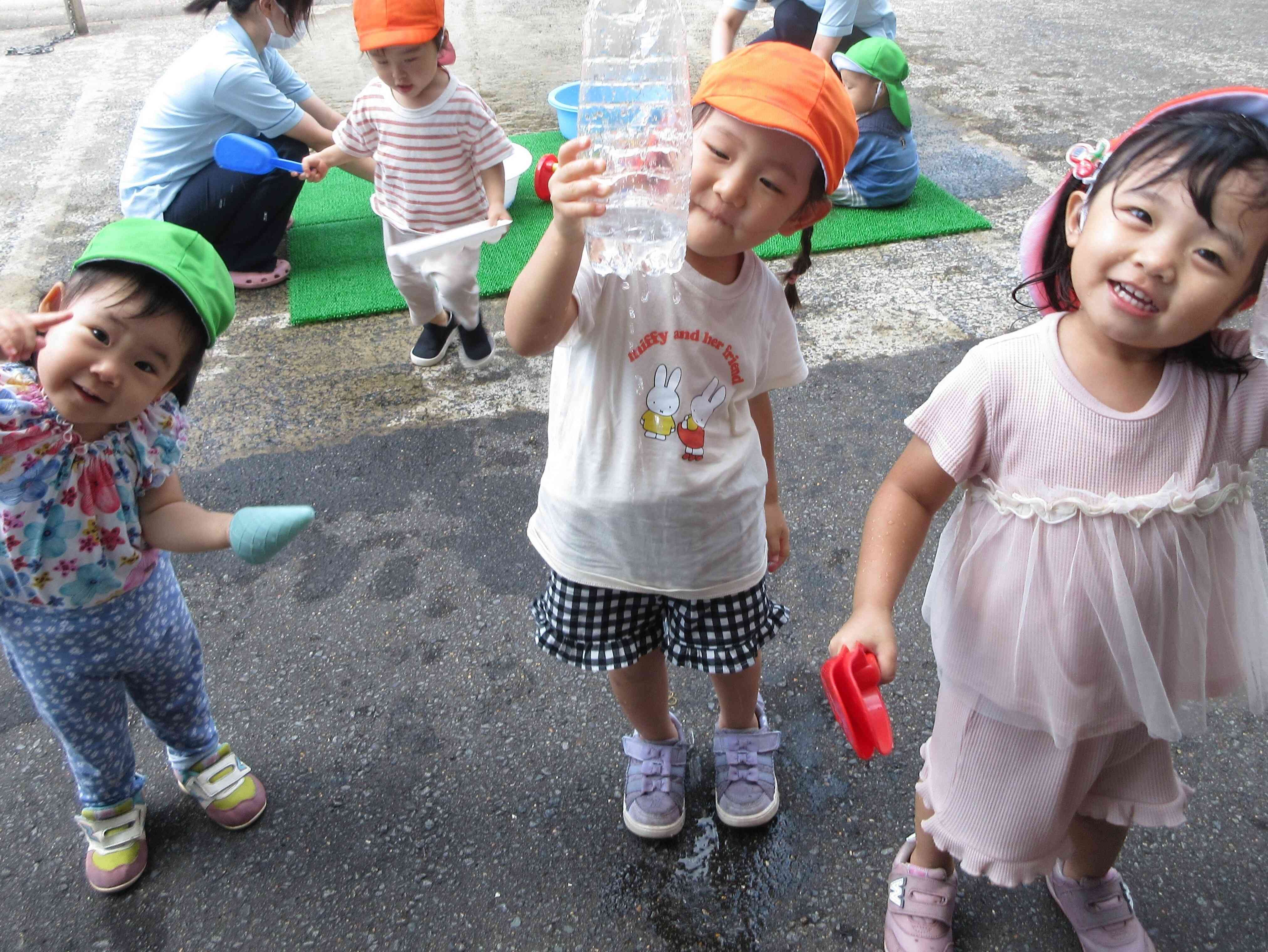 元気いっぱい！水遊び