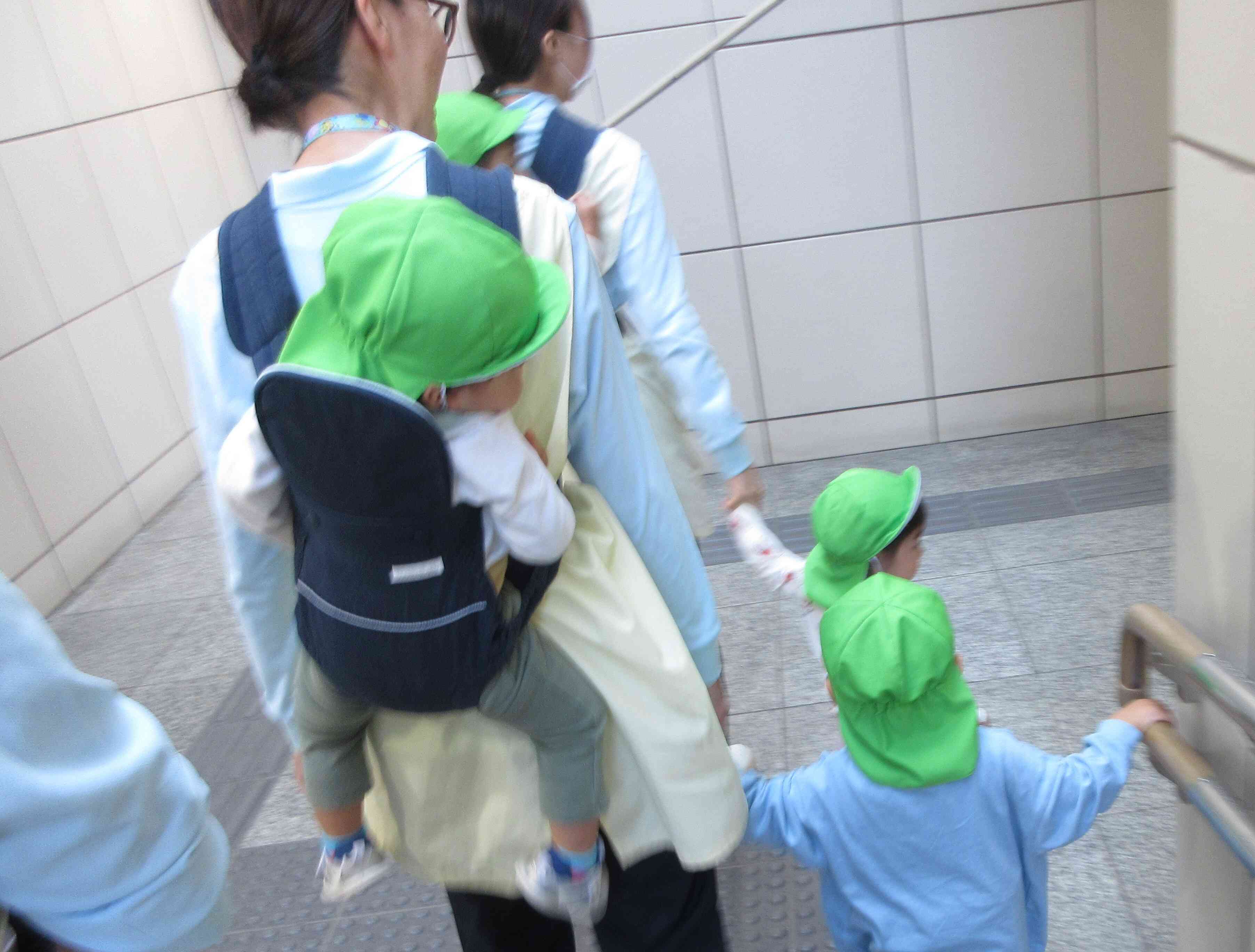 地下通路を通ったよ
