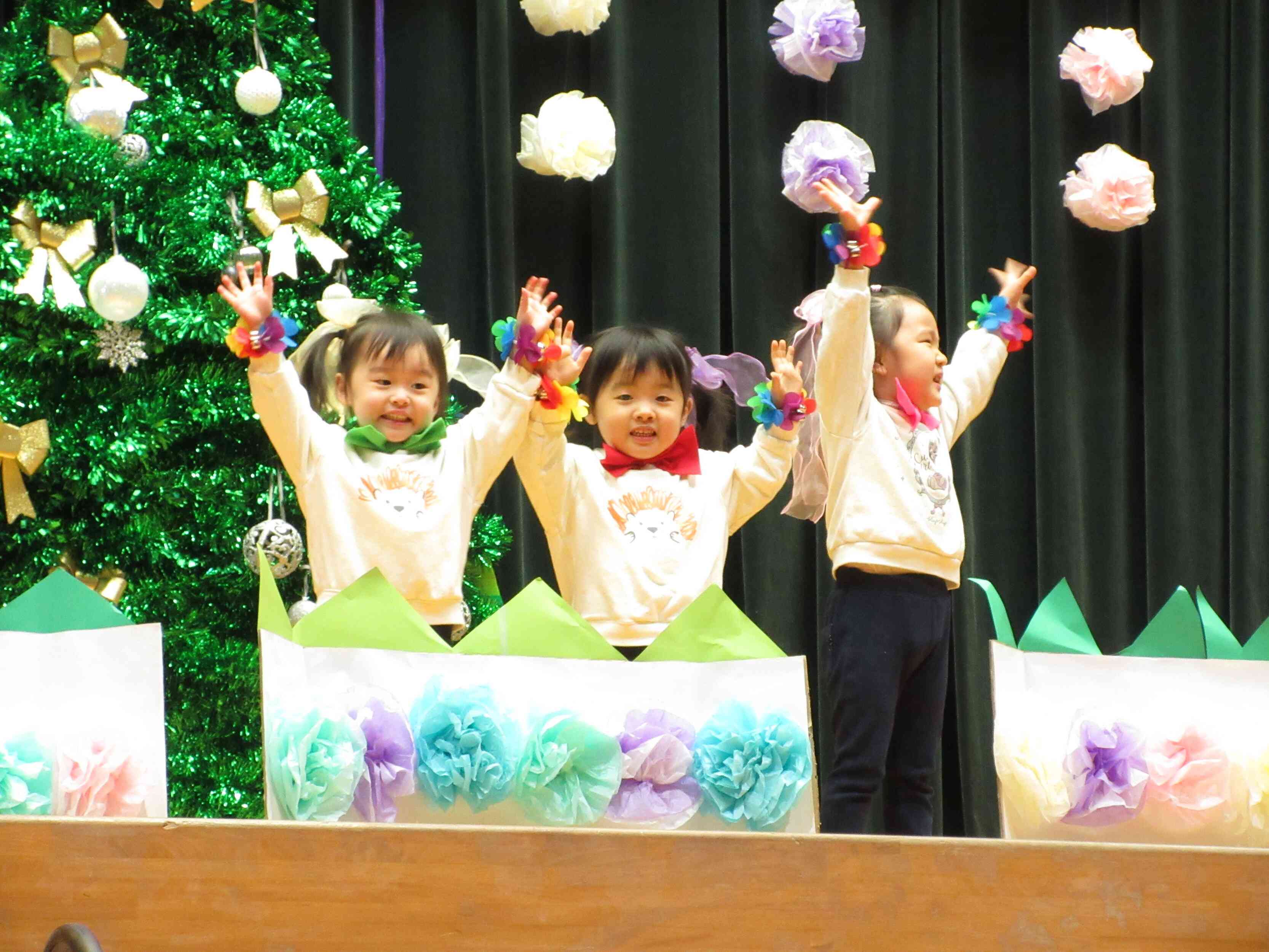 クリスマスお遊戯会①