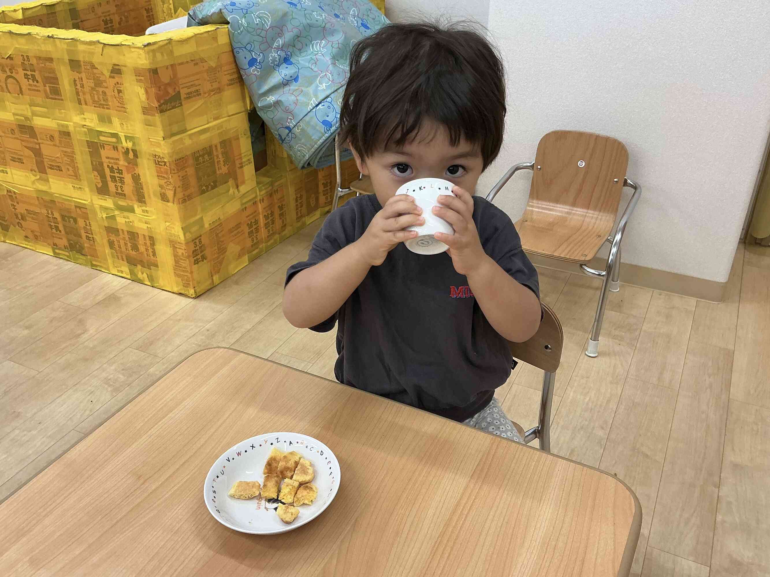 牛乳も飲むよ