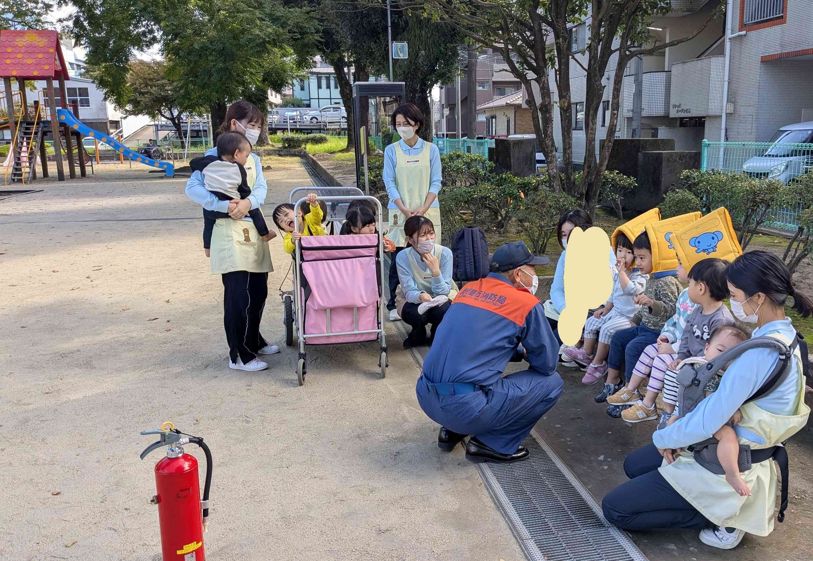 総合避難訓練をおこないました。～避難後は～
