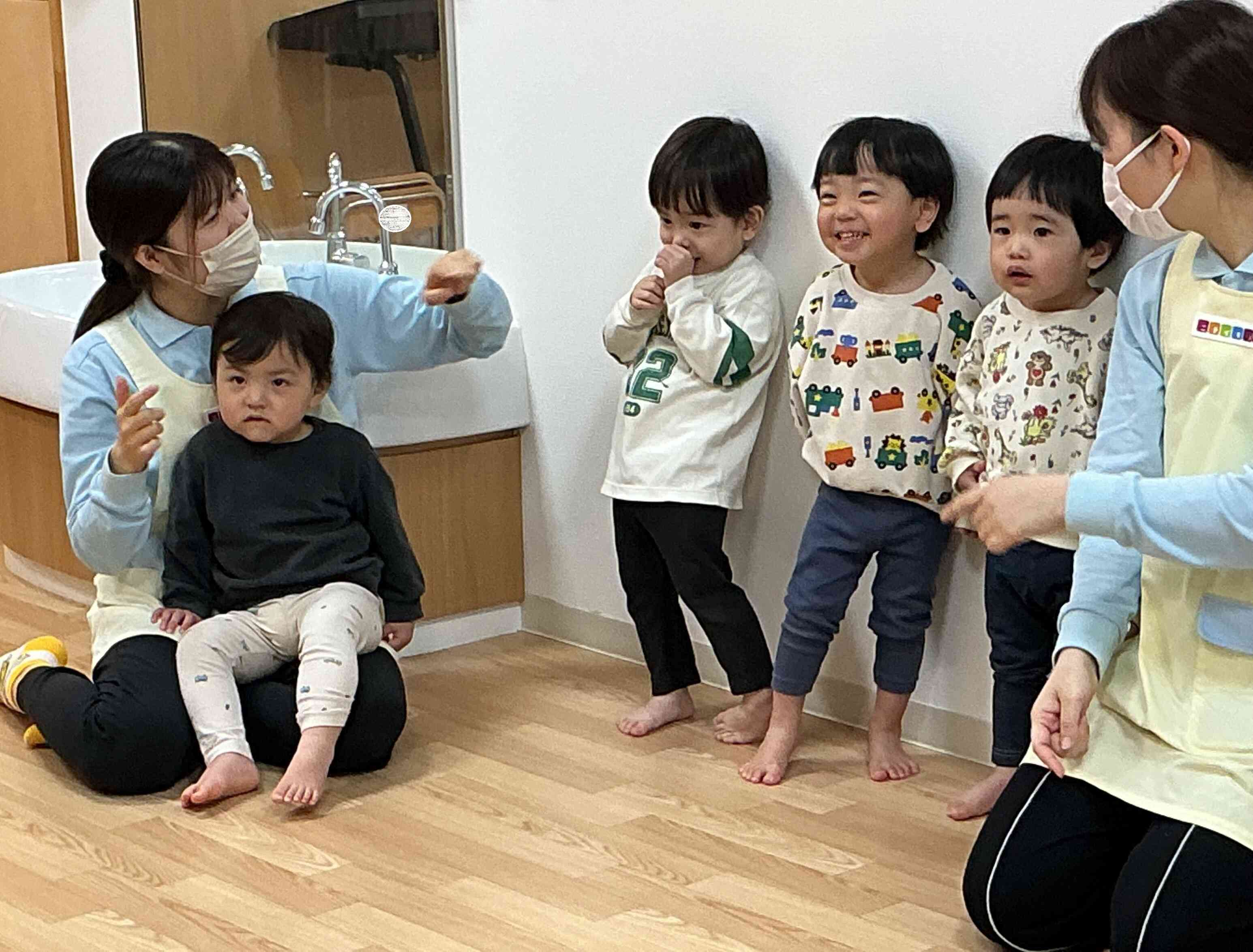 えいごあそびをしました♪①