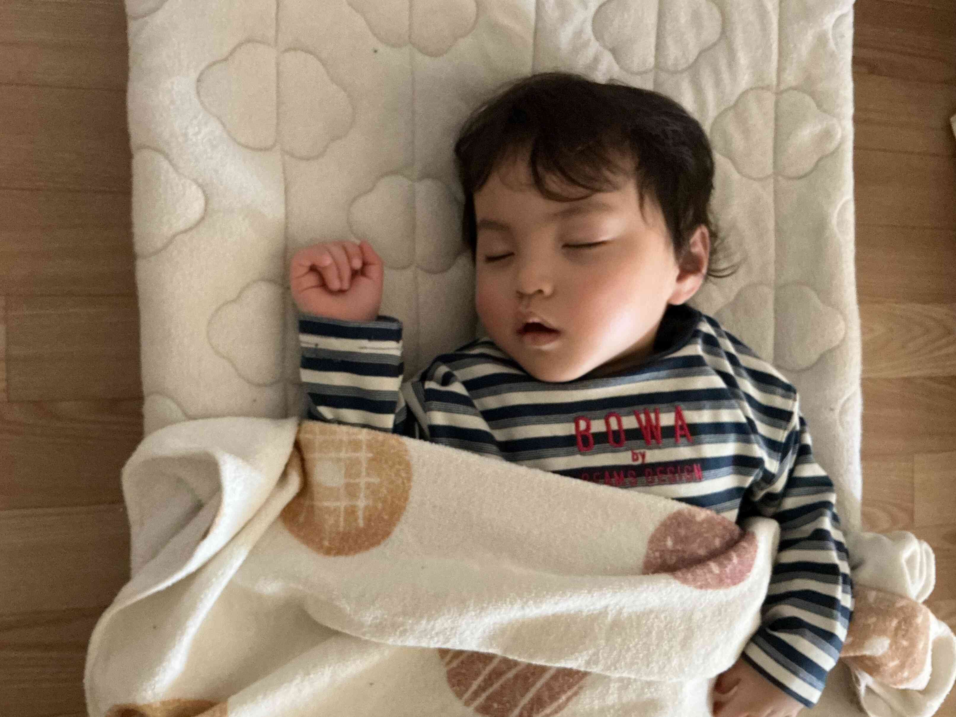 お昼寝の時間!(^^)!