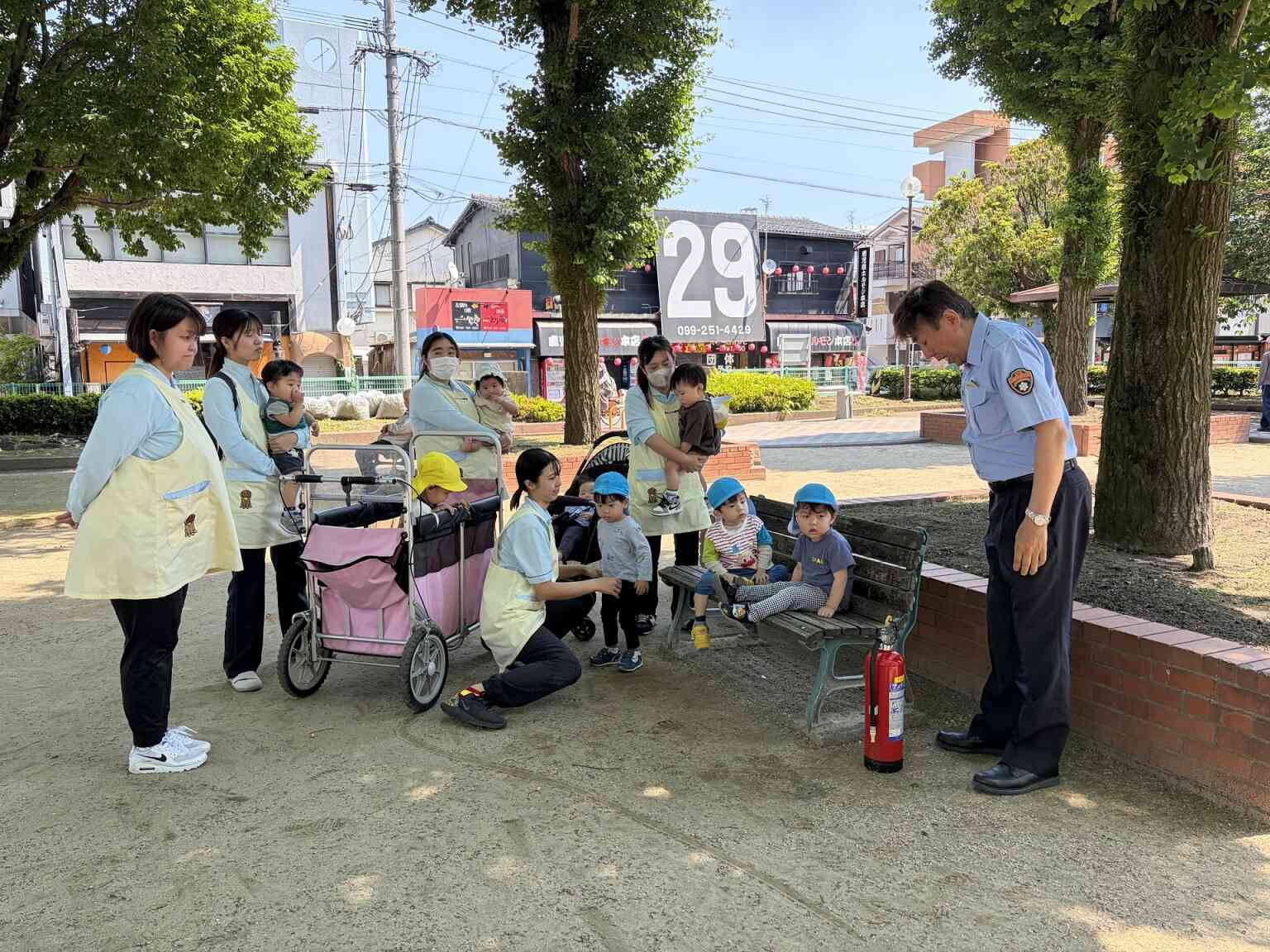 総合避難訓練をおこないました。