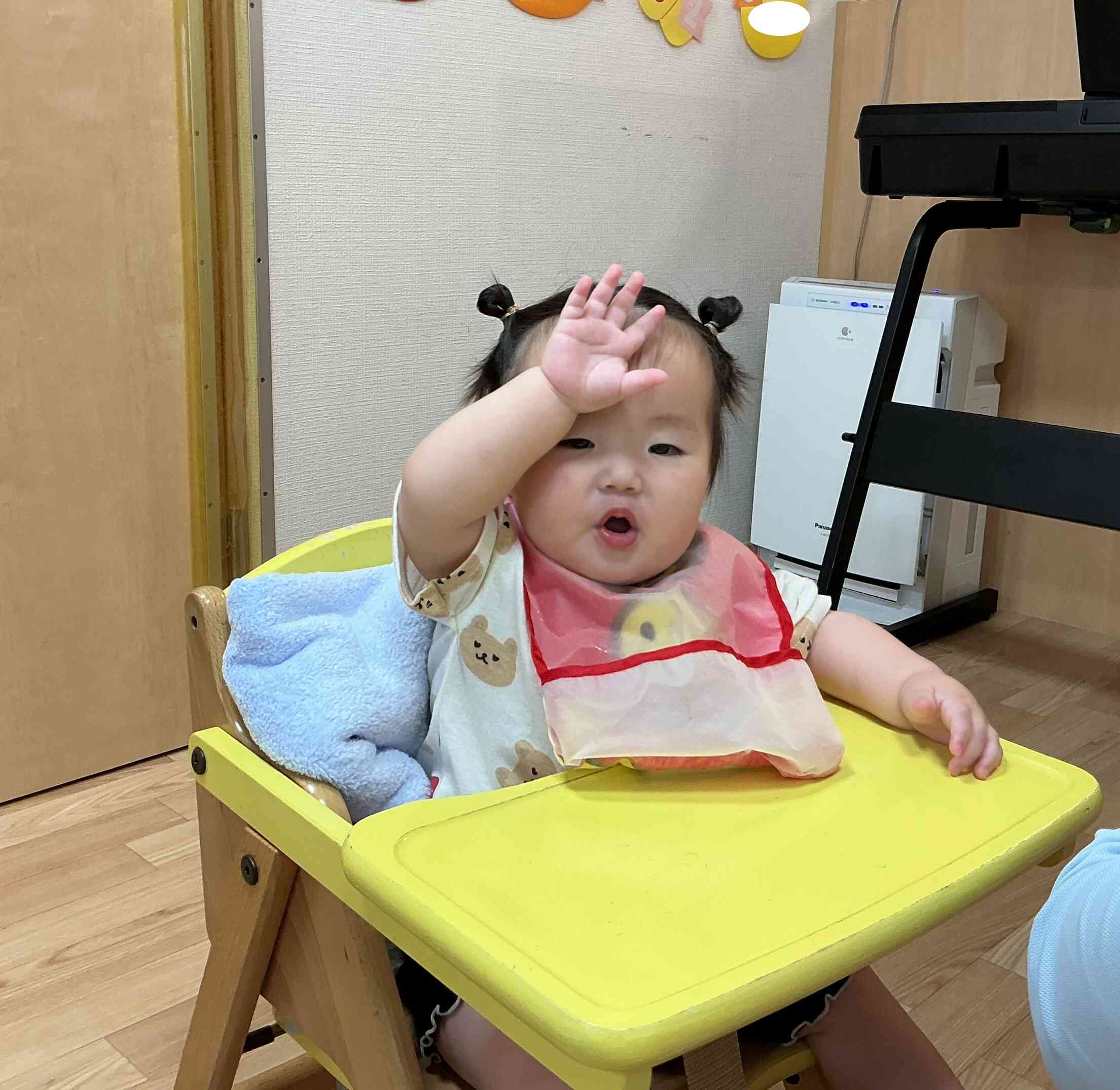 美味しくって可愛いポーズを見せてくれましたよ(^_-)-☆