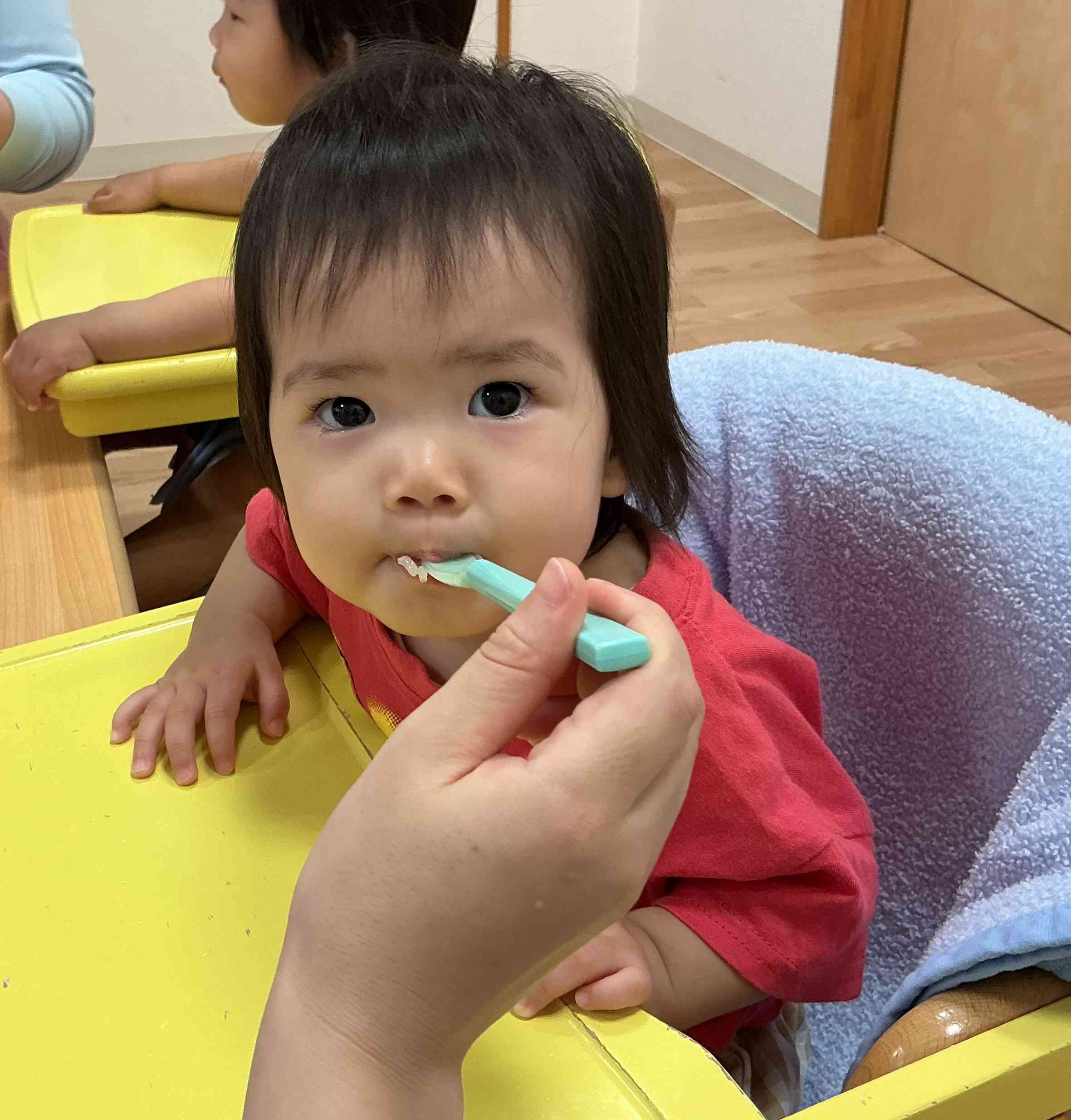 午後のおやつの時間　ひよこ