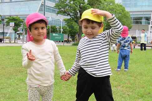 Playing outside is fun♪　お外遊びは楽しいな♪
