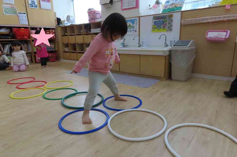 サーキット遊びをしてみよう(りす組2歳児)