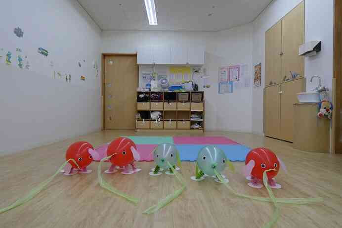 わんわんの散歩（ひよこ組、0歳児）