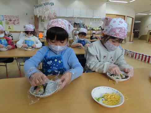 トッピング楽しいな♪