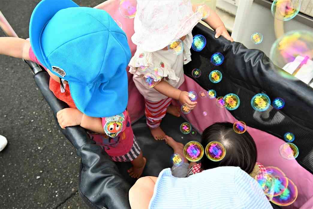 しゃぼん玉の雨゜〇゜