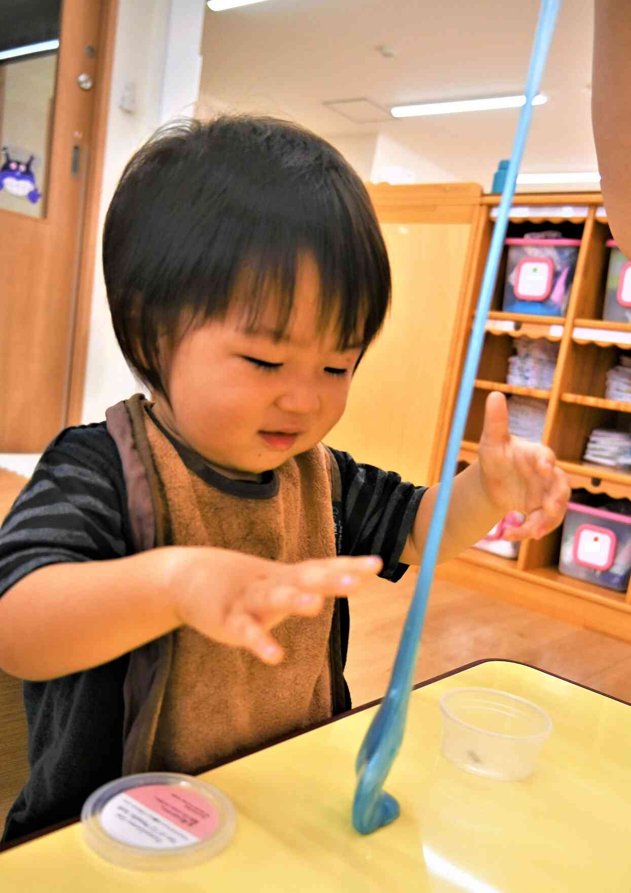 びよ～～ん☆スライムでも遊びました♪