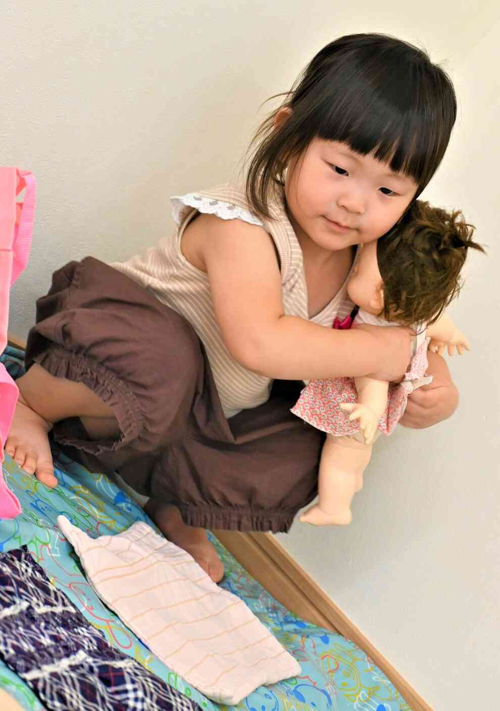 あかちゃんのお世話も上手です**