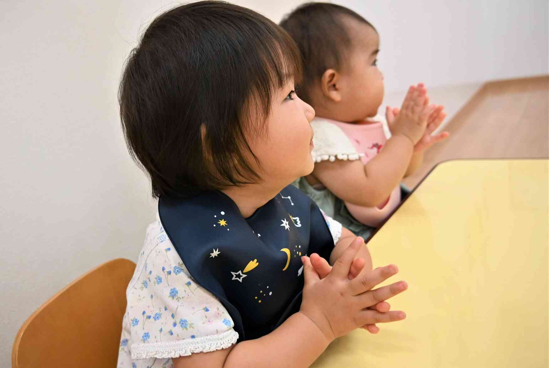 お手てパチン♪ご一緒に『いただきます』