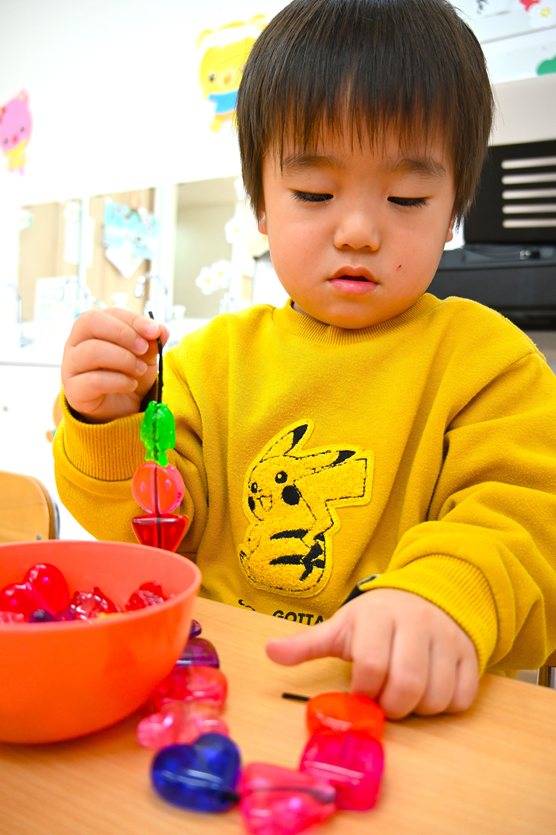 輪っかにしてネックレスに♪