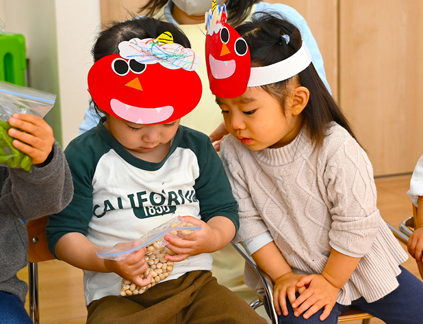 食育☆豆に触れる