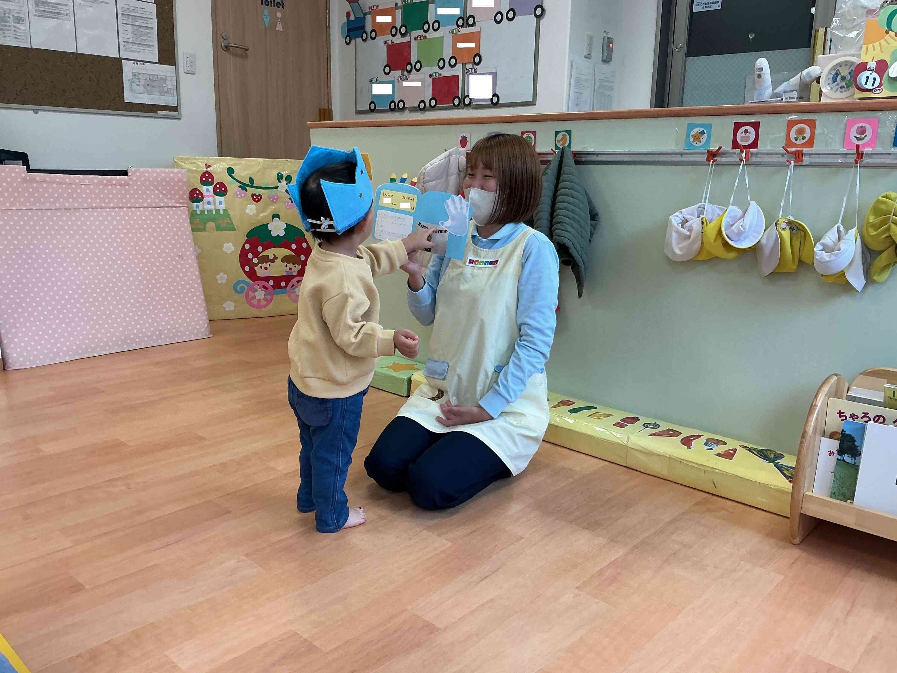 誕生日カードは先生の手作り♪