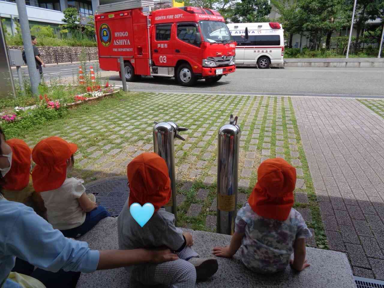次は消防車！！