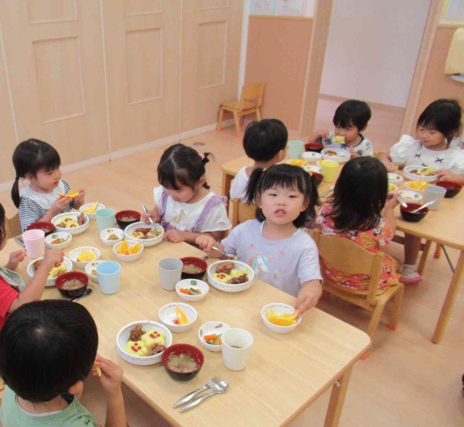 おもいっきり給食【3歳児クラス：りす組】
