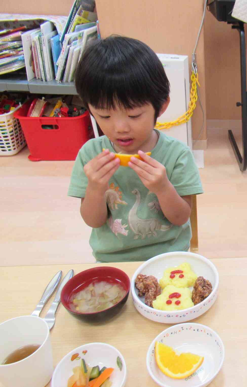 好きなオレンジからいただきます。