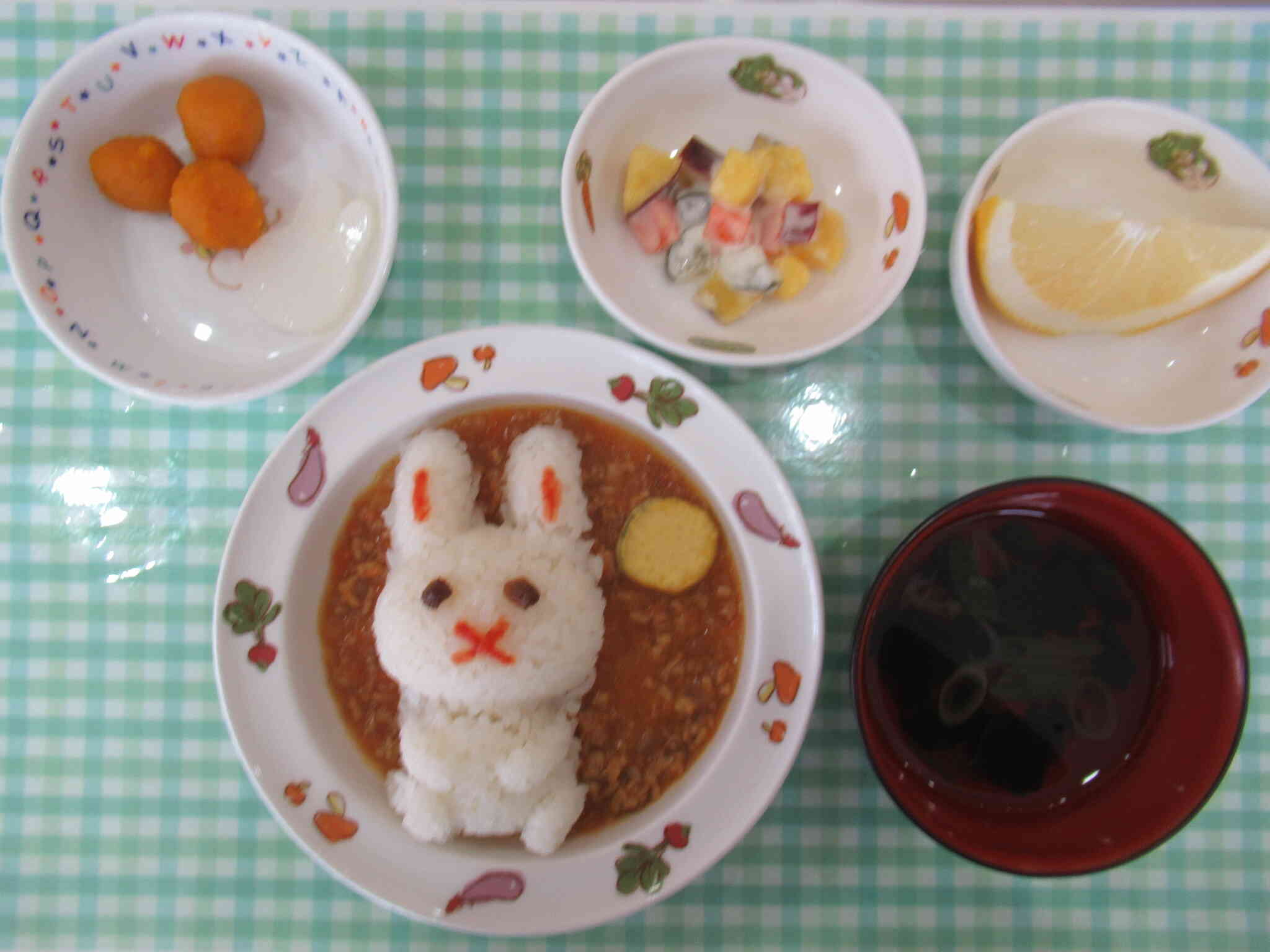 10月６日　【十五夜】給食（おやつ）