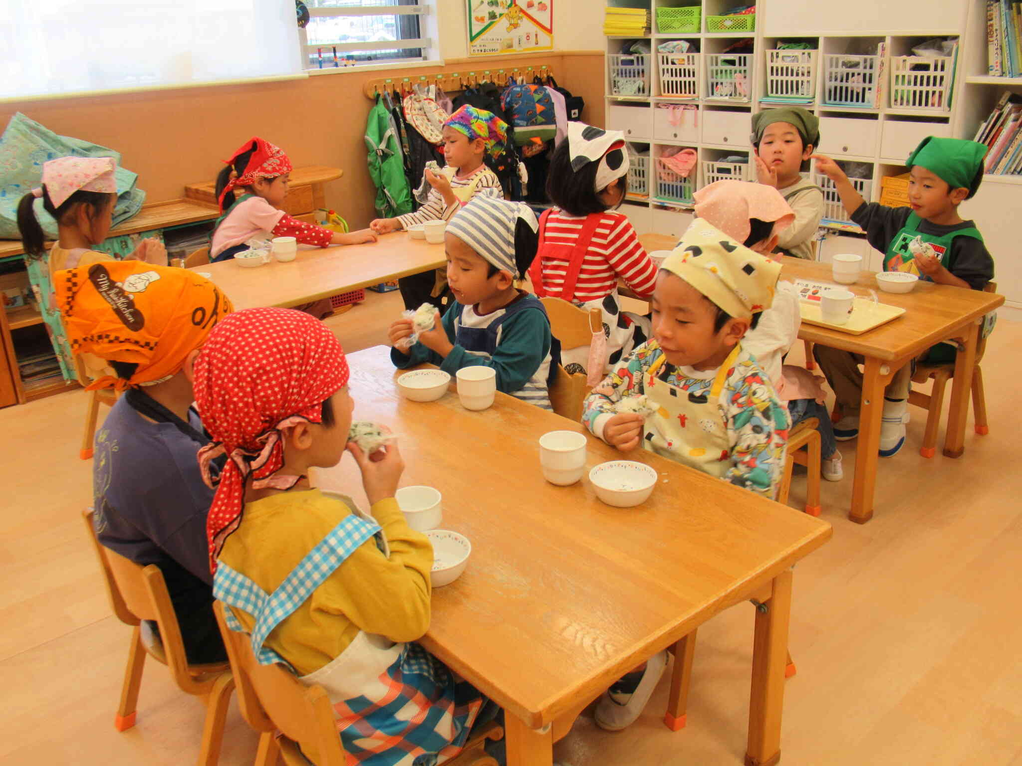 自分で作ったおにぎりはとってもおいしいね！