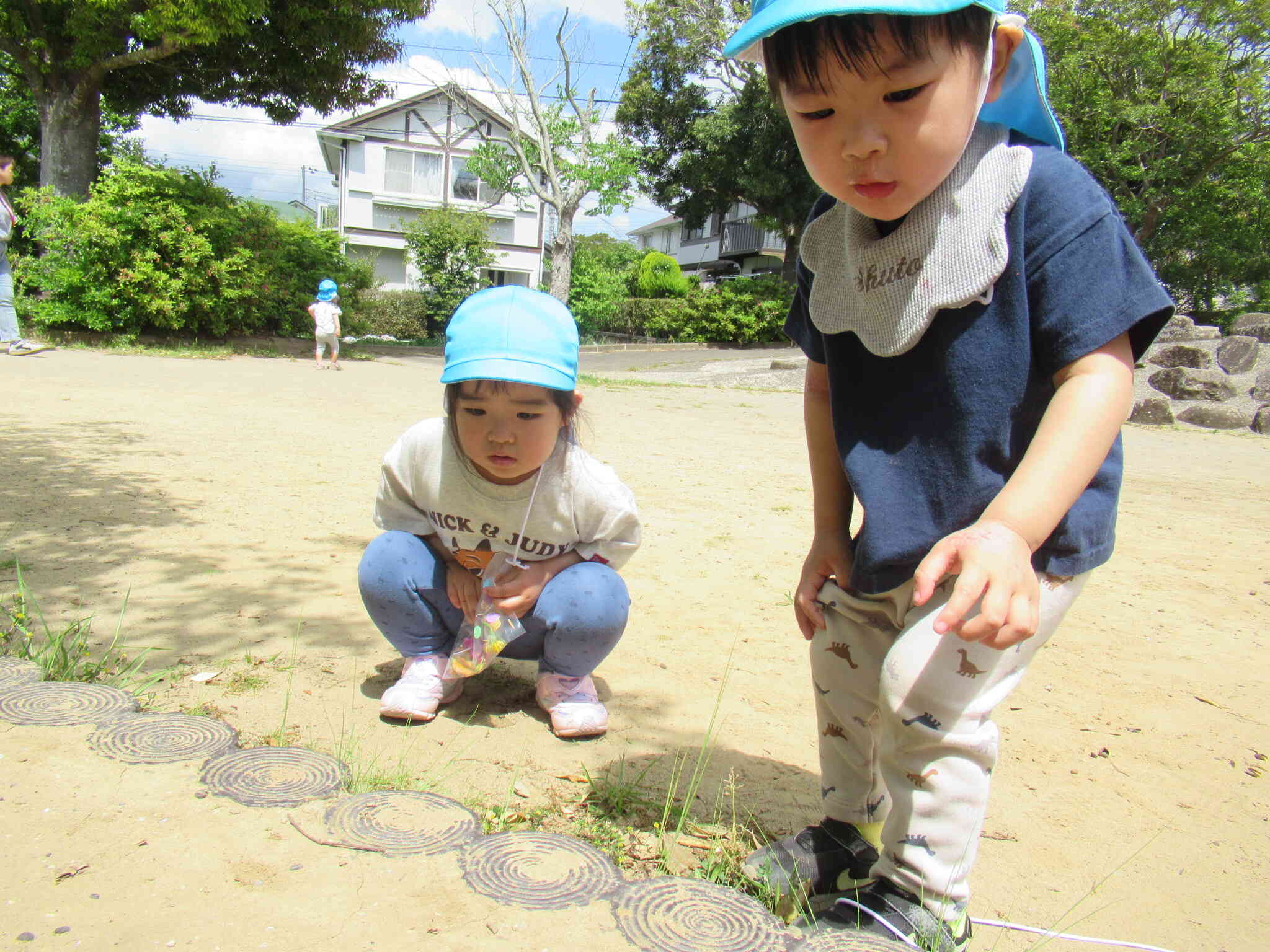「むしさんみーつけた！」