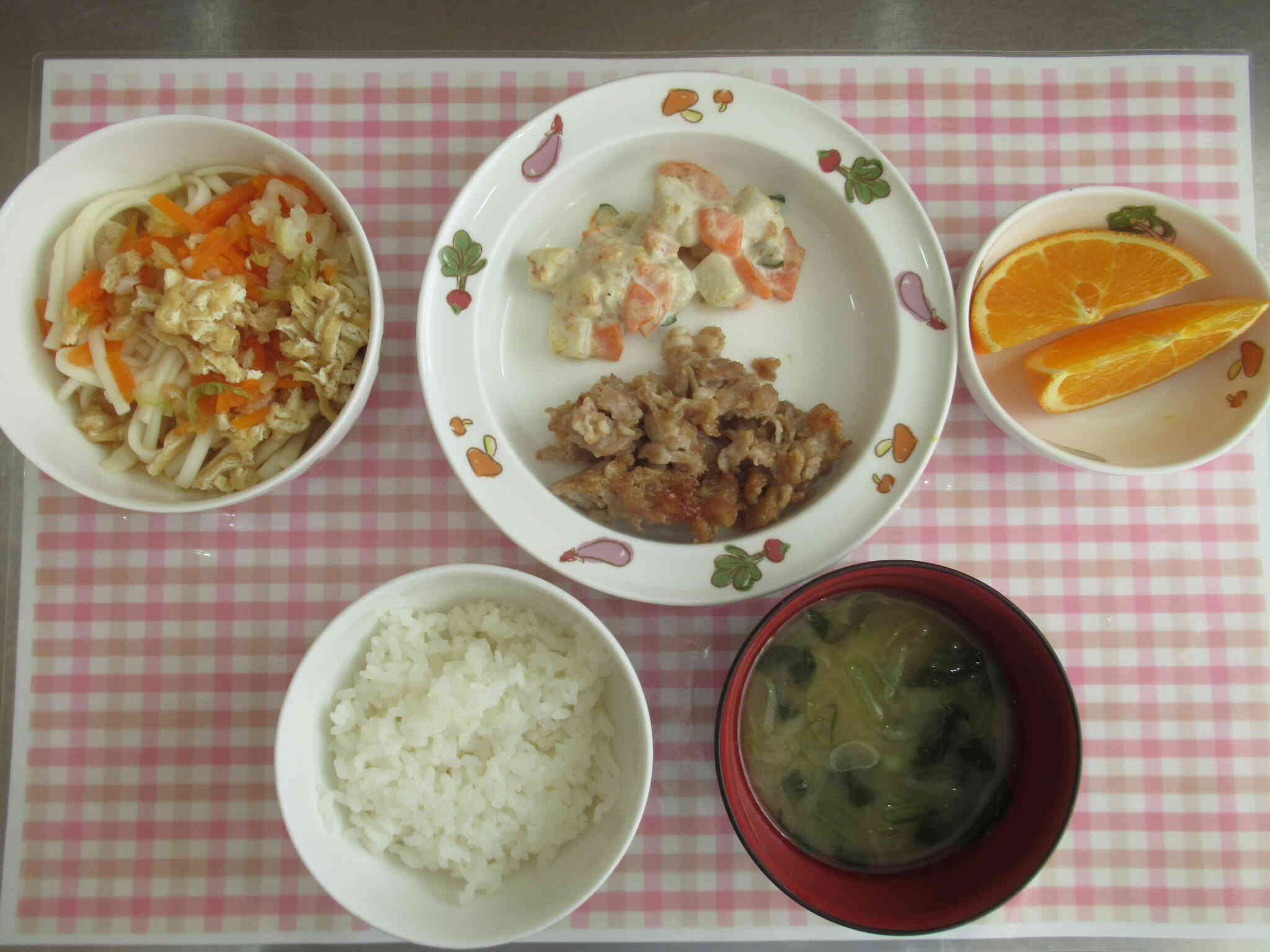 10月22日　給食、おやつ