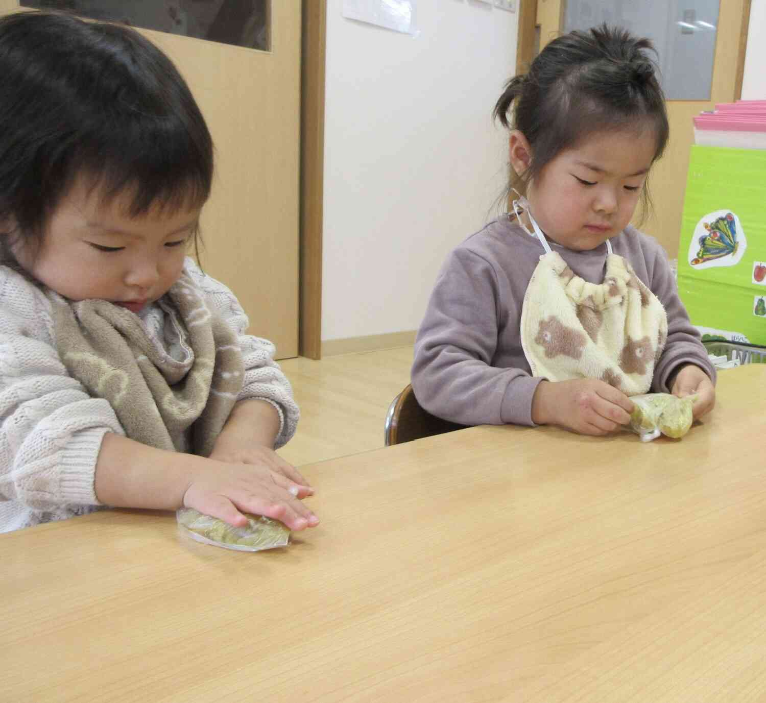 11月24日は「和食の日」〜食育：さつまいものどら焼き作り〜