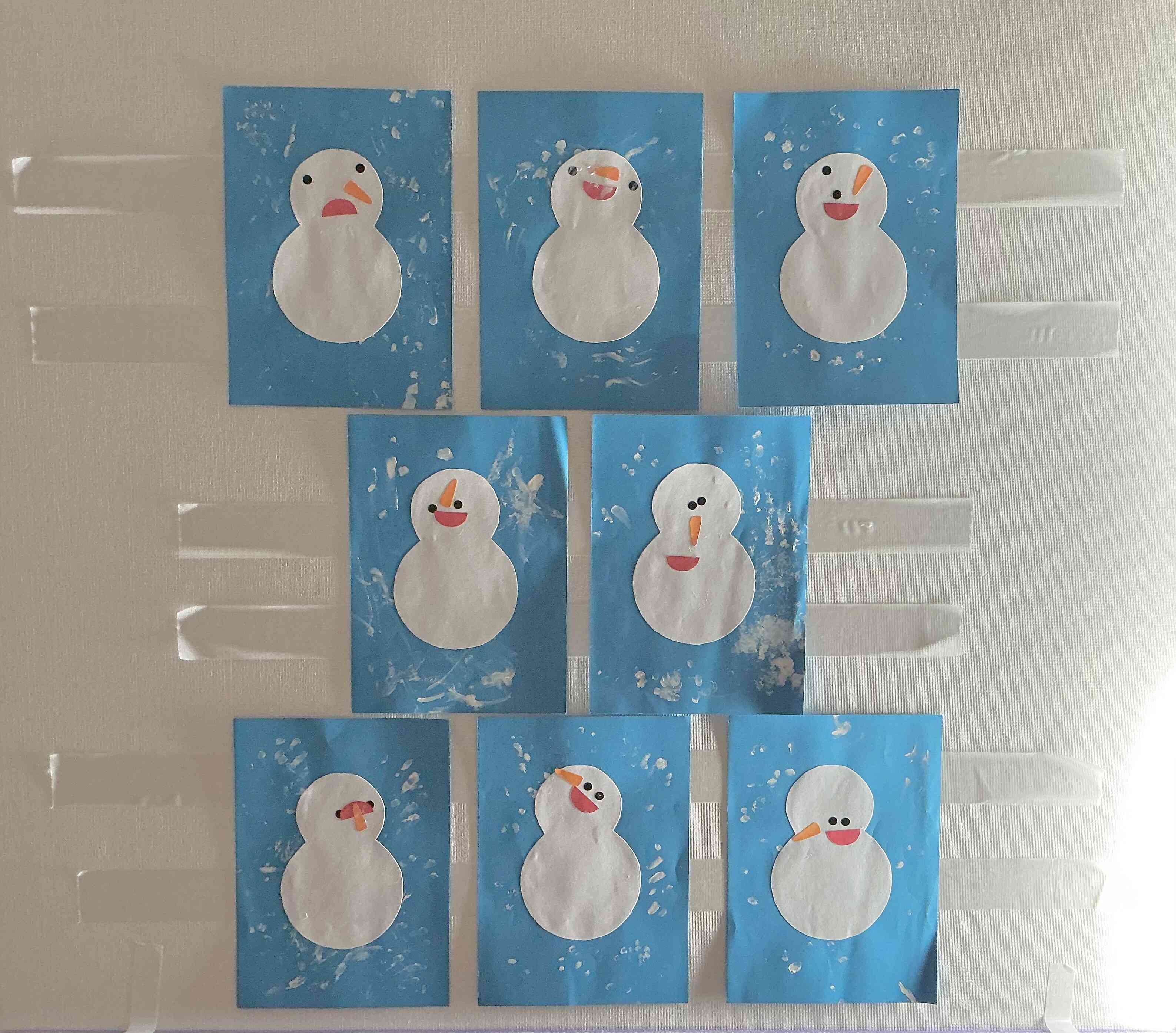 様々な表情の雪だるまができました!