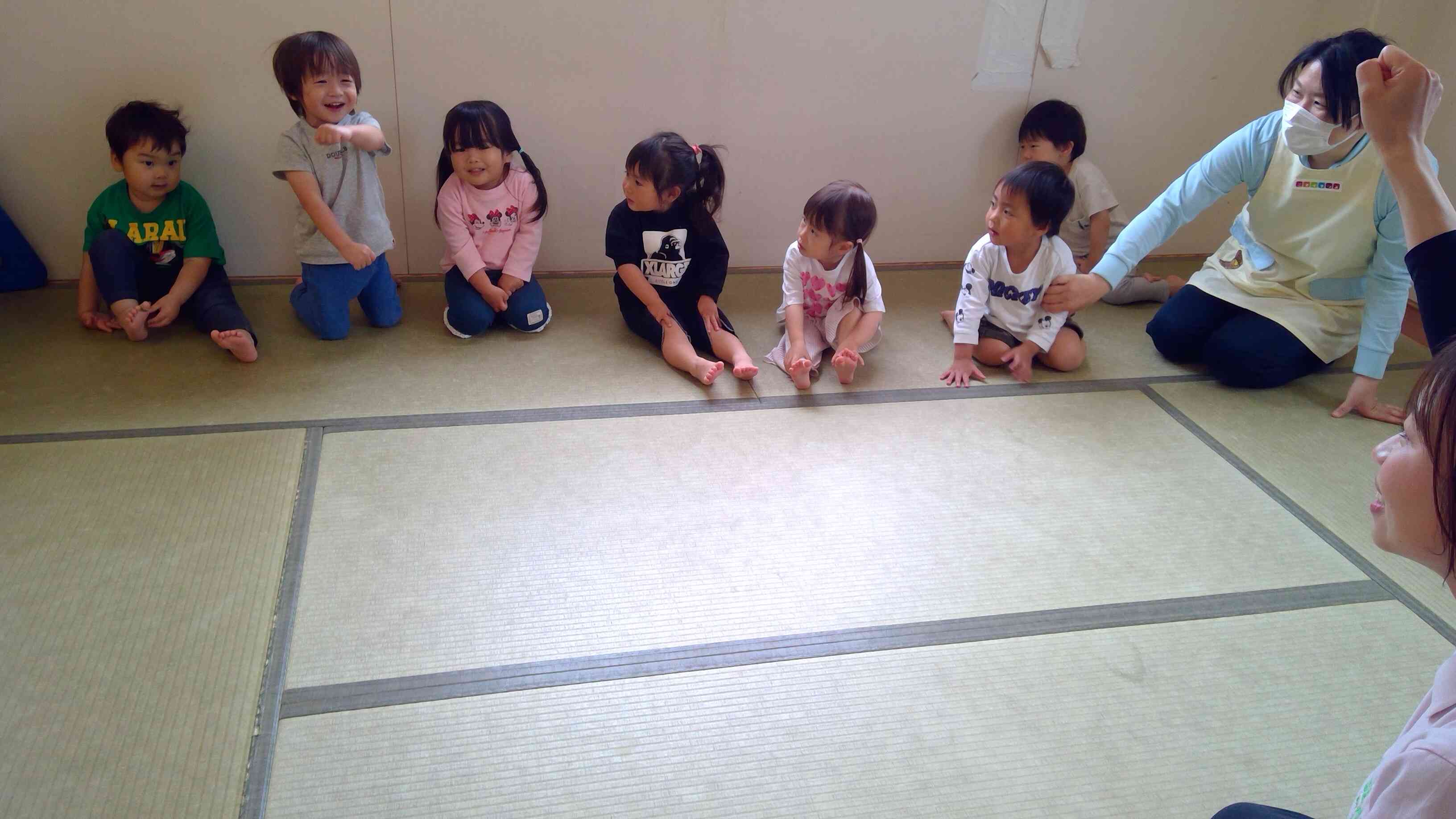 元気いっぱい全身で答えてくれました。