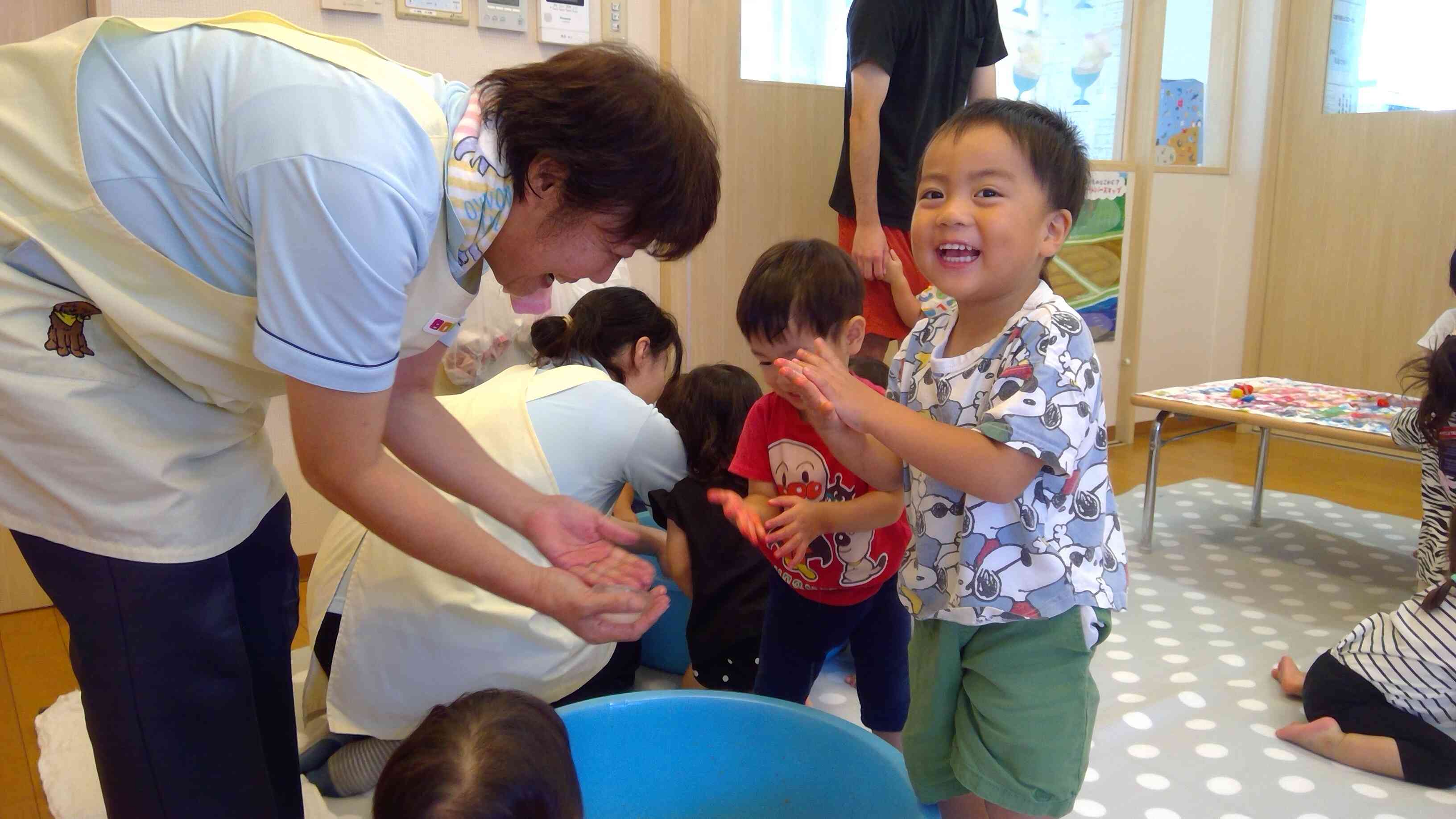 楽しい氷あそび（子育てひろば）