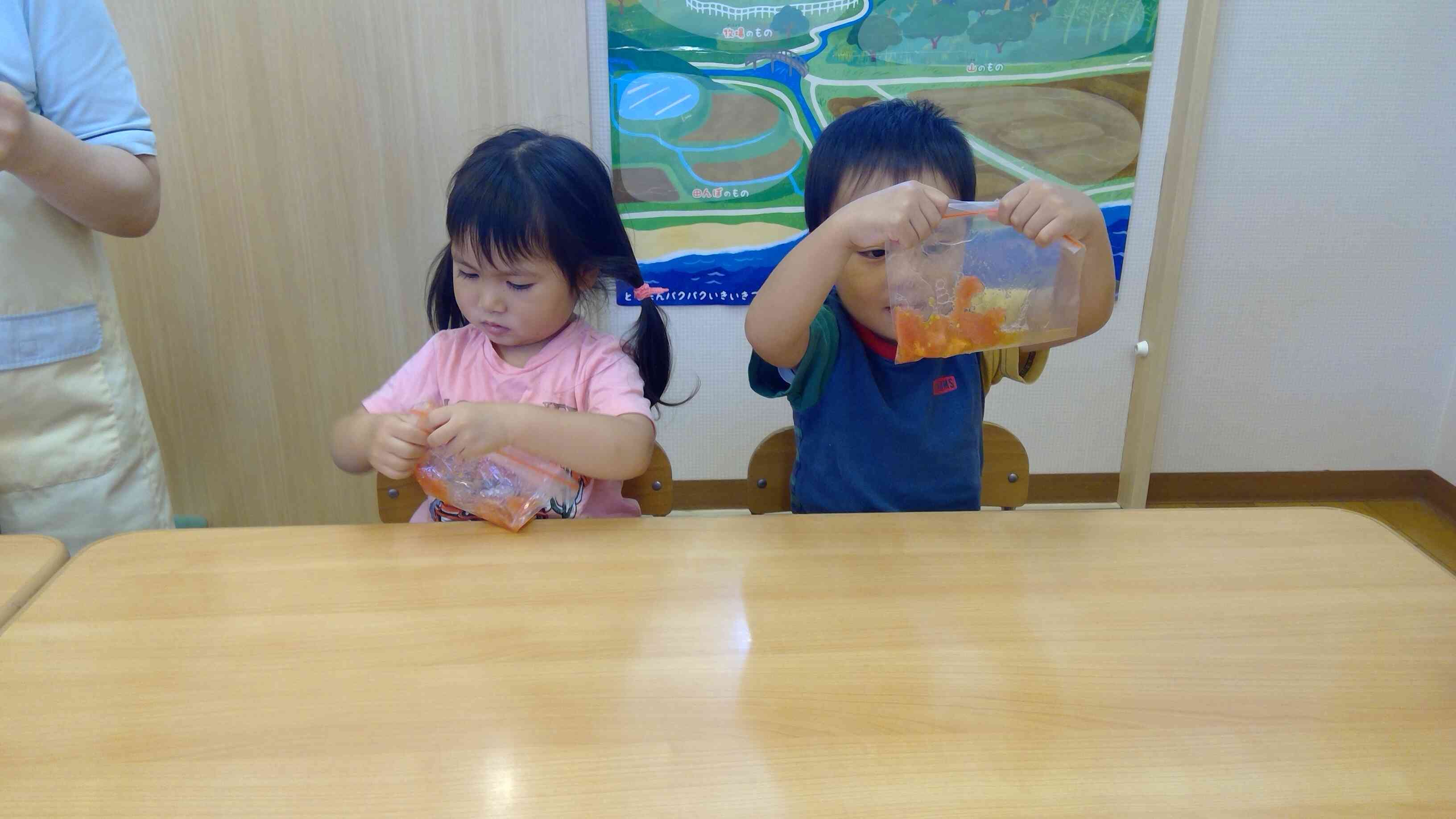 トマトもみもみ~