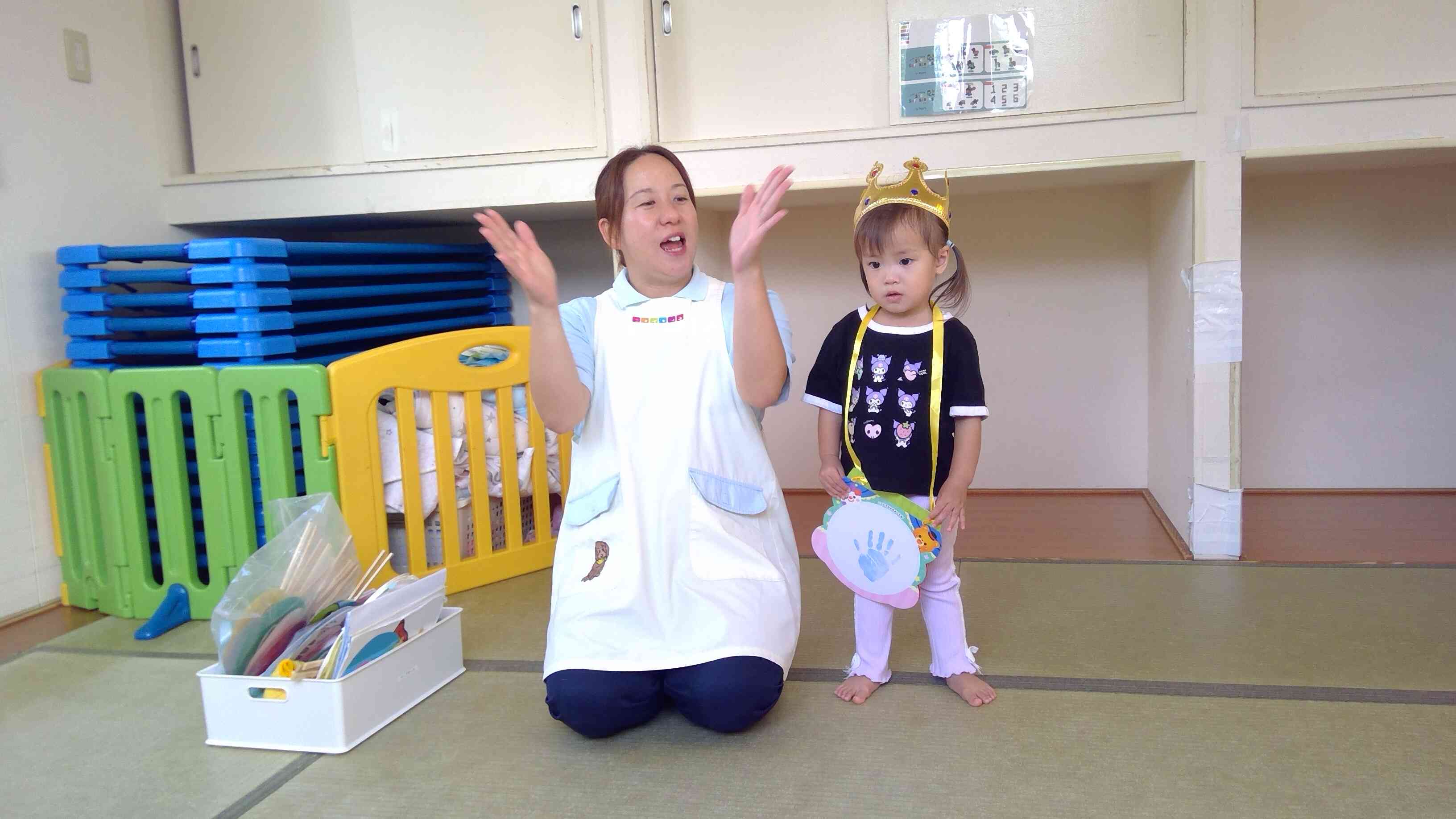「みんなで、たんたんたんじょうびのお歌のプレゼントしよー」