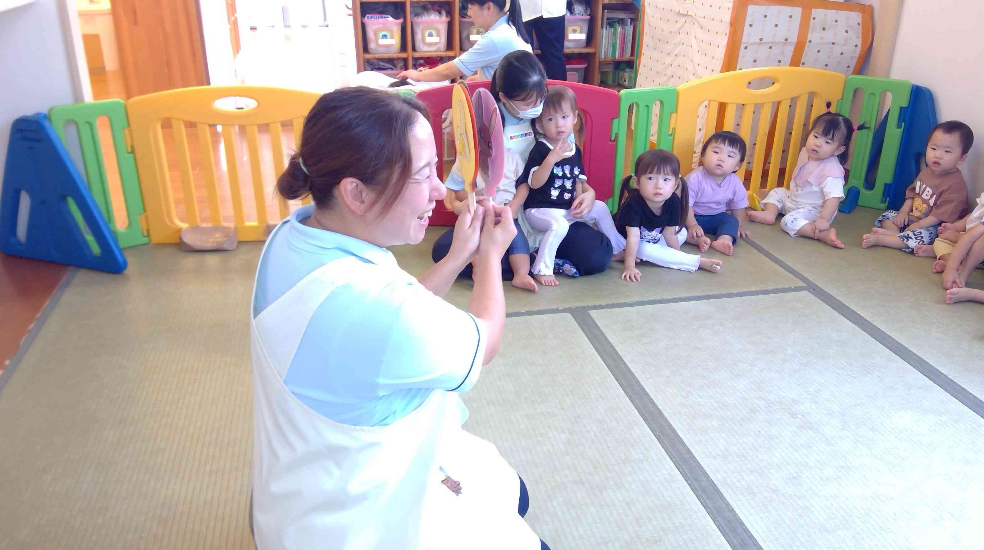 ピンクの風船、何に変身するかな～？