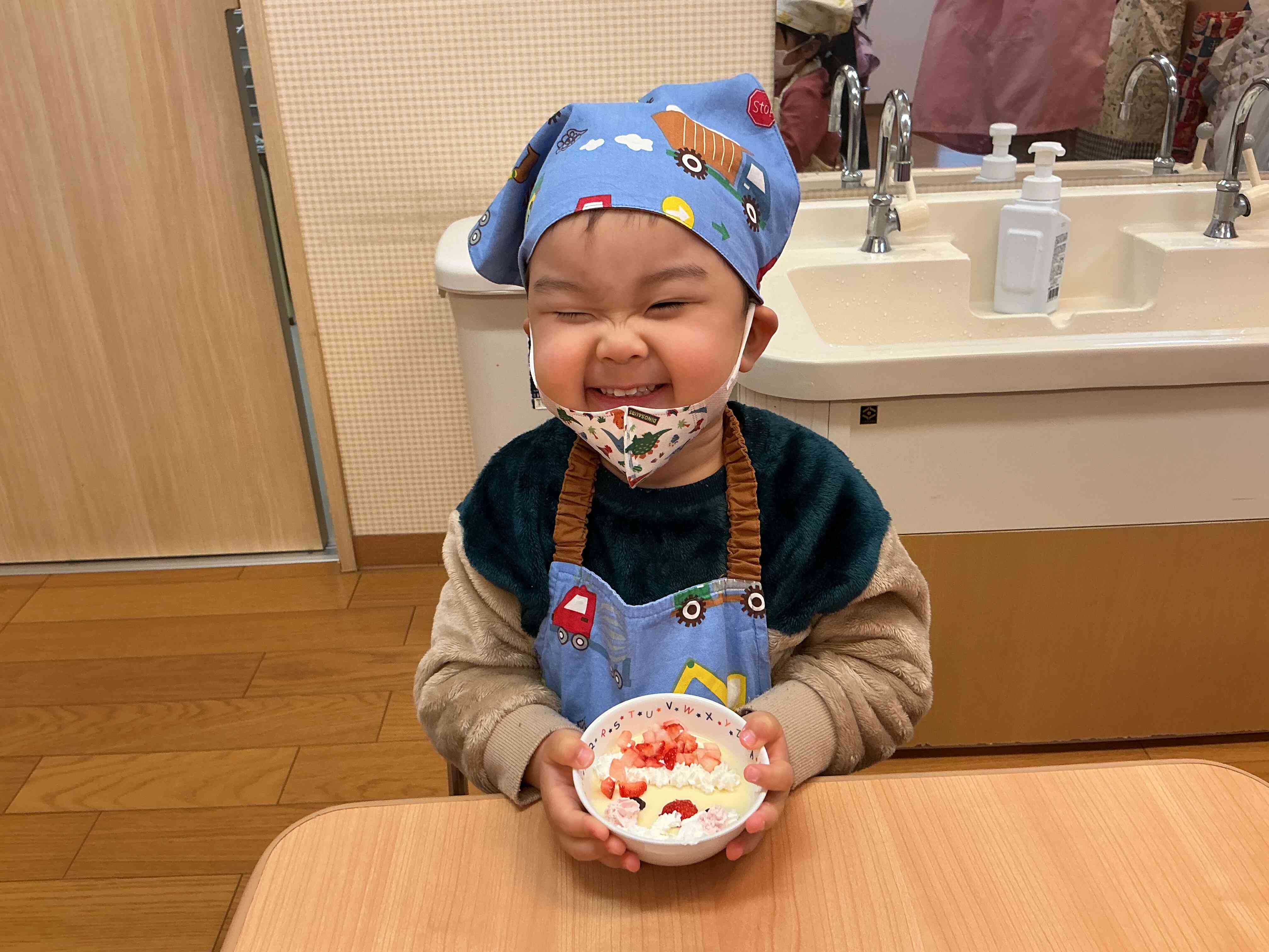 サンタプリン作ったよ（食育）