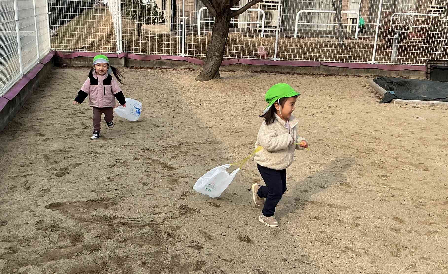 た～こ～た～こ～あ～がれ～