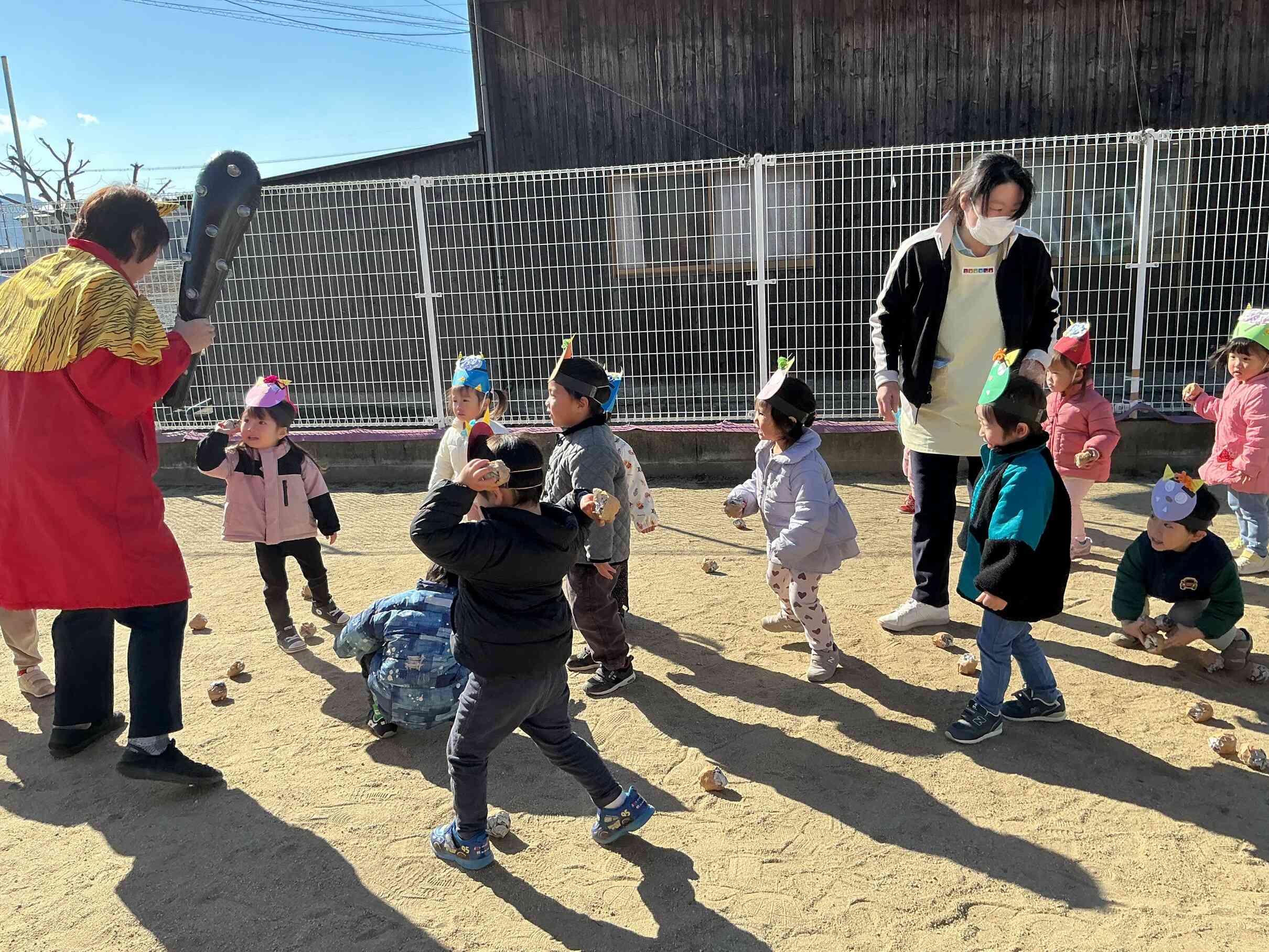 おには～そと～、ふくは～うち～