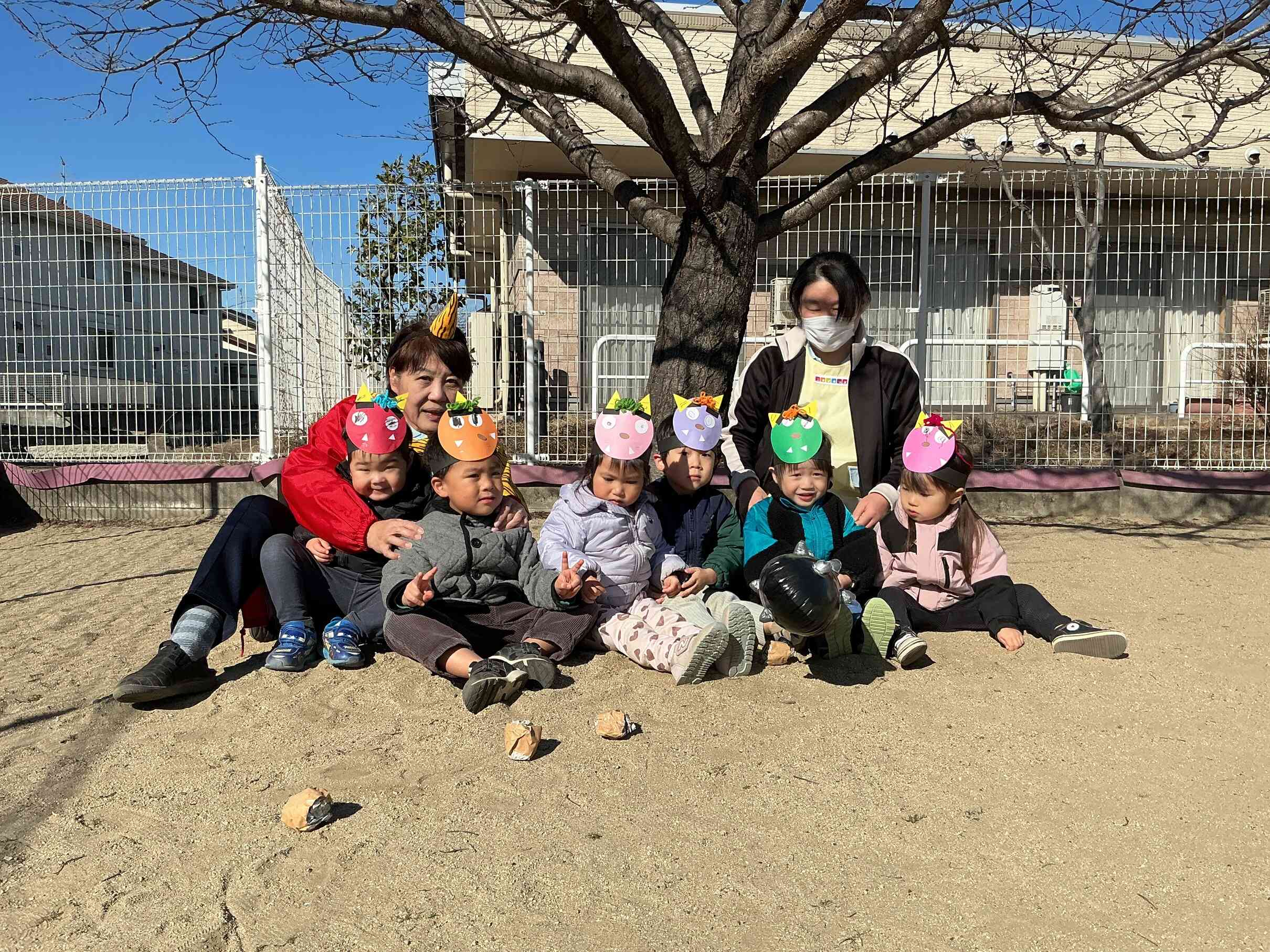 元気いっぱいオニさんやっつけたよ。