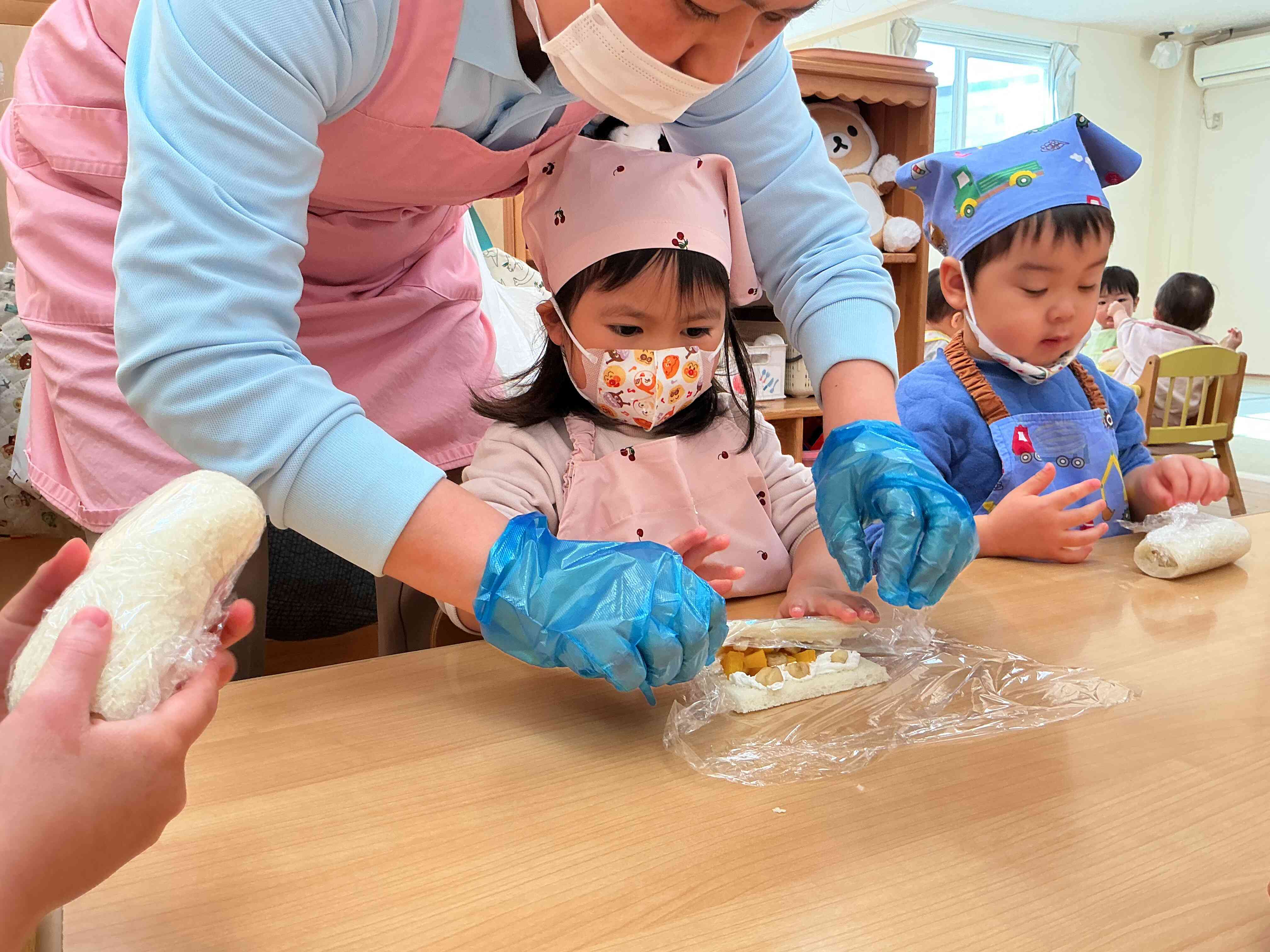 そーっと慎重にくるくる～。