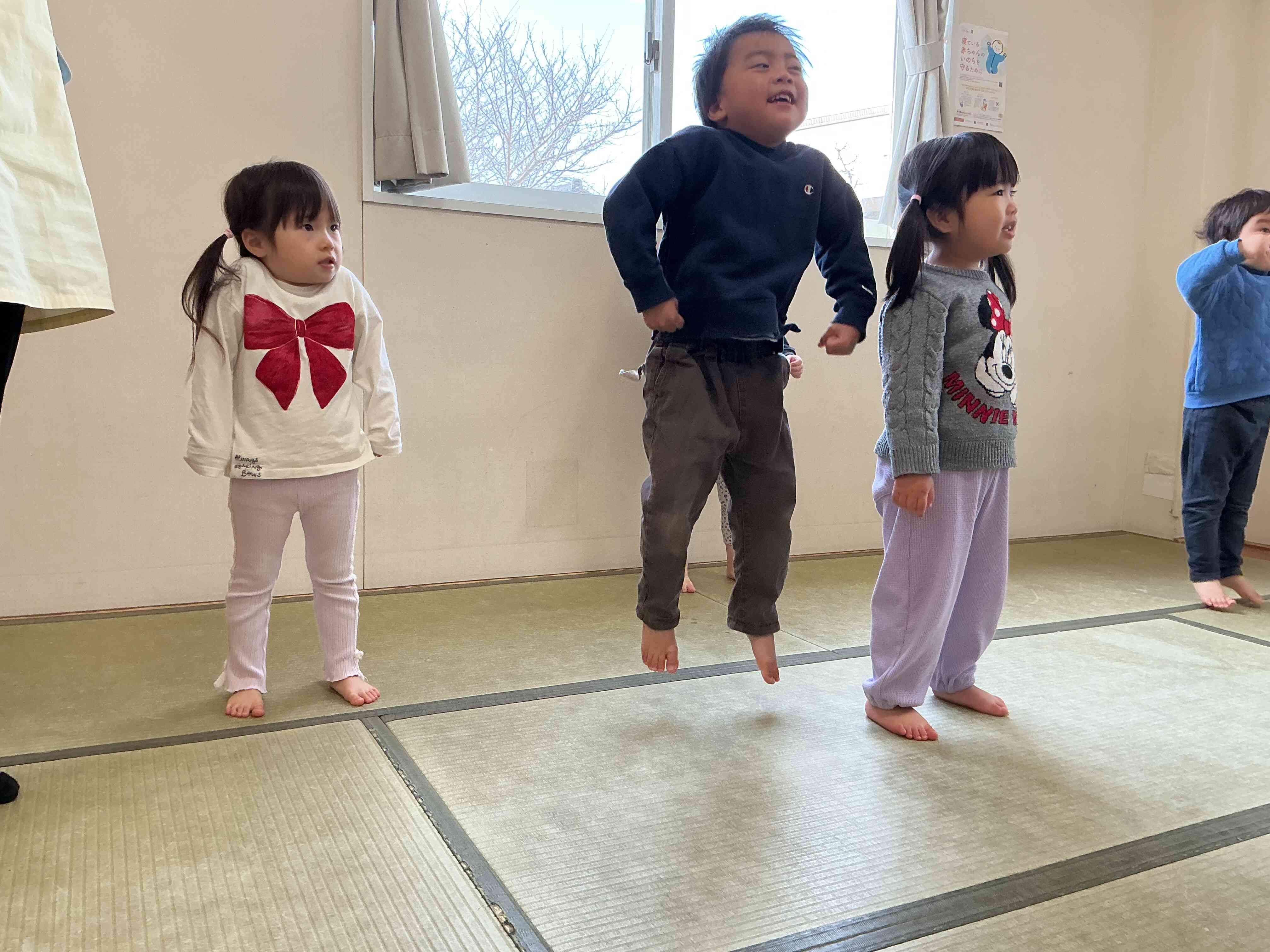 うさぎぐみさん（2歳児）の英語レッスン