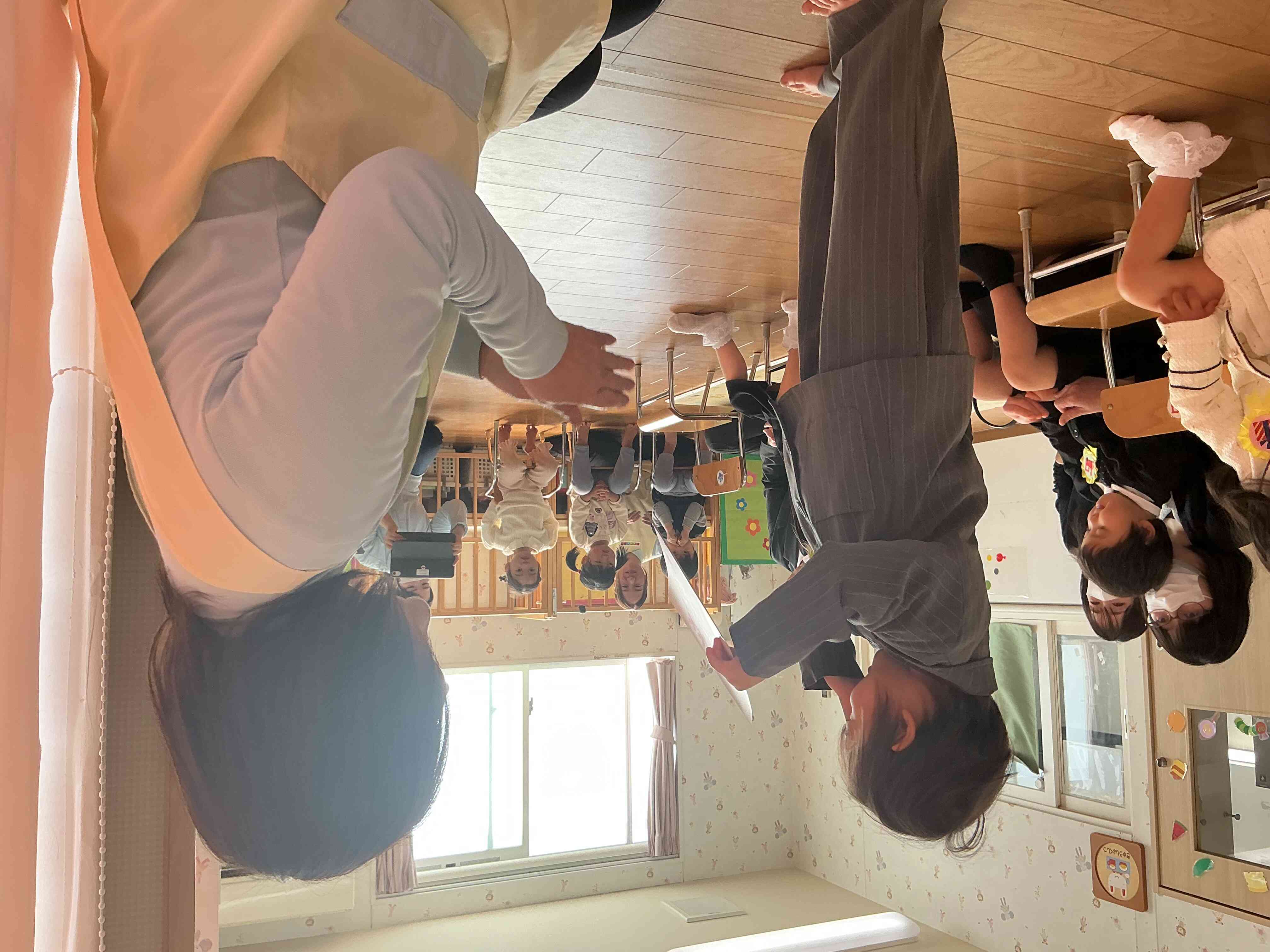 ちょっぴり照屋さんのおともだち。でも、証書をもらうことが出来ましたよ。