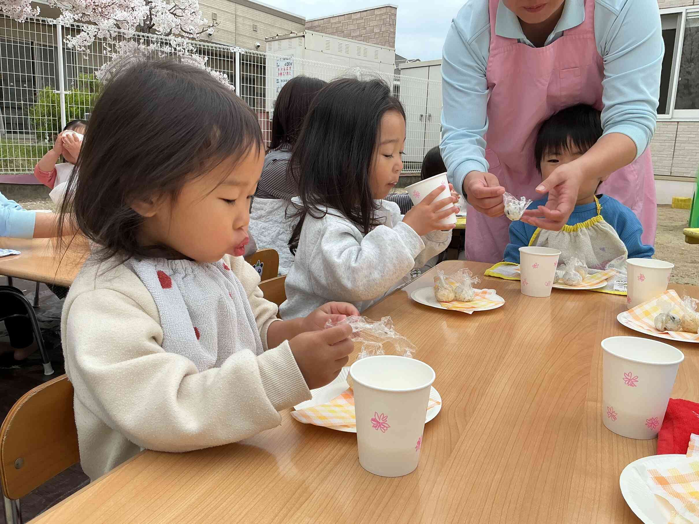 おにぎりおいしいね～