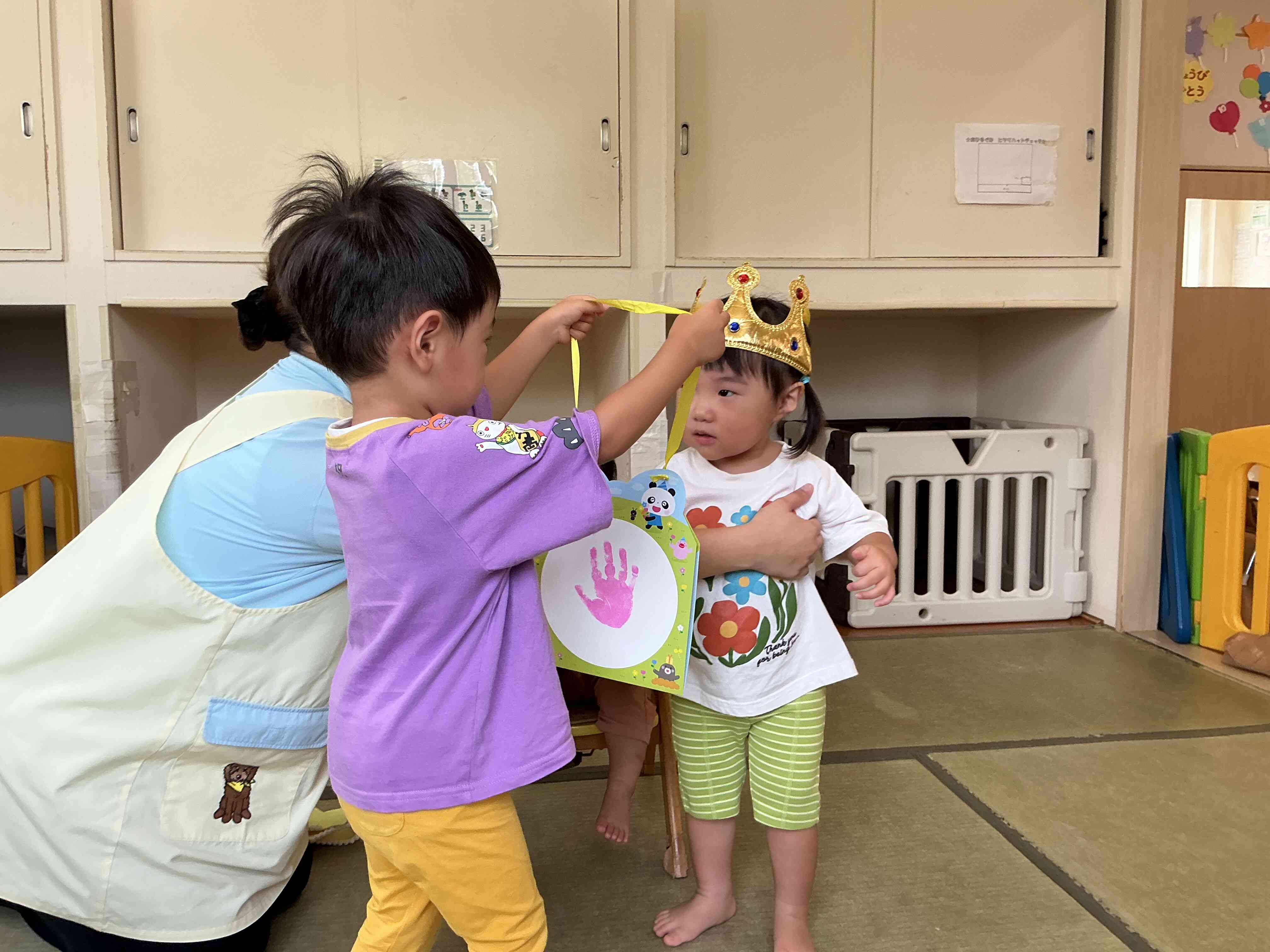 大好きなお兄さんにお誕生日カードをもらいました。